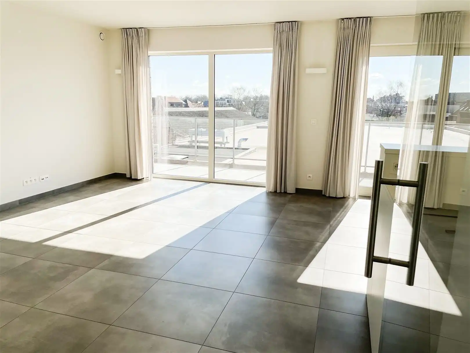 Appartement met 1 slpk met terras en staanplaats. foto 4