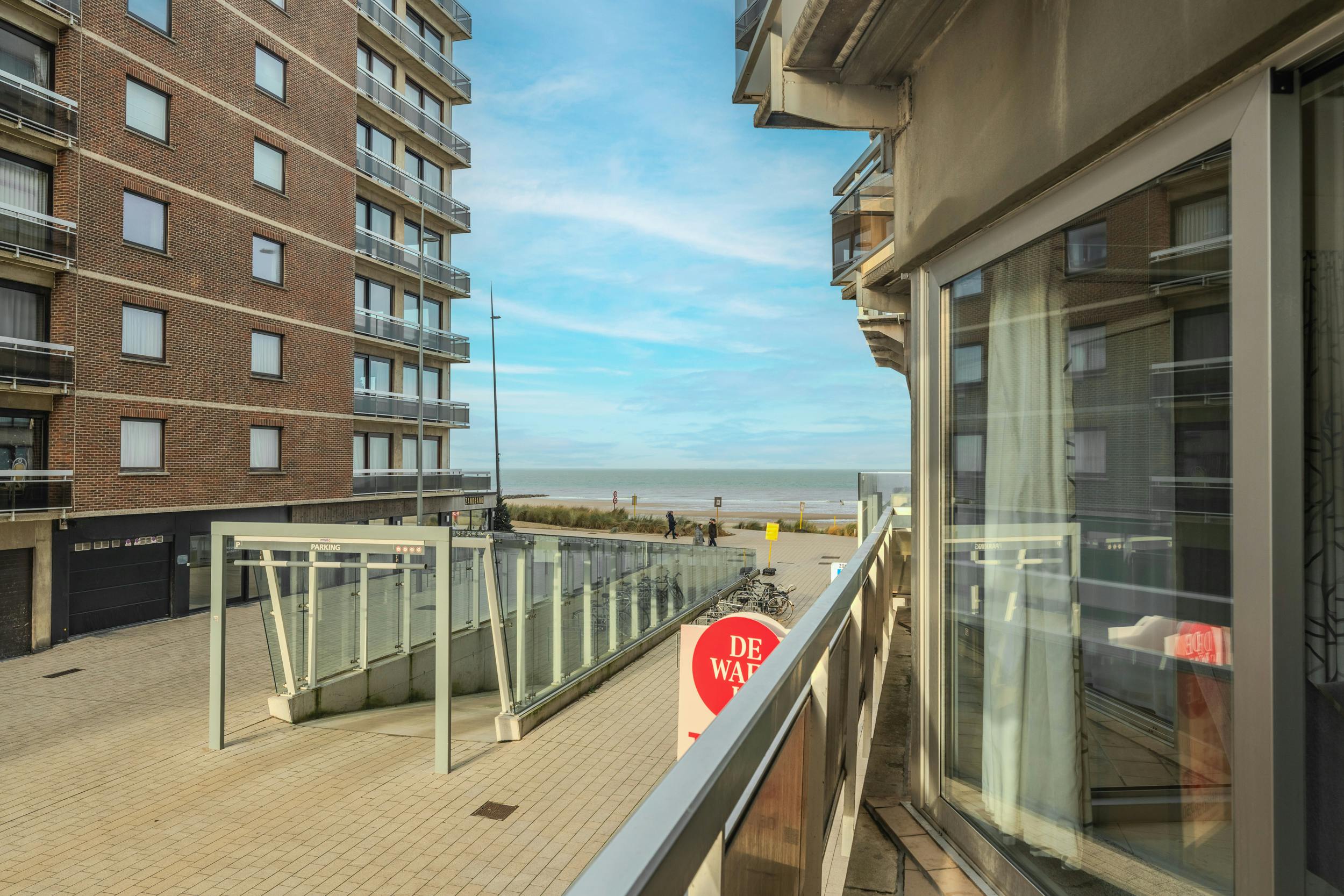 Lichtrijk éénslaapkamer appartement met zijdelings zeezicht! foto {{pictureIndex}}