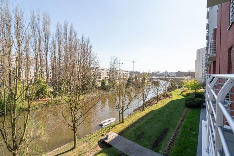 ()=>{if(producerUpdateValueVersion(node),producerAccessed(node),node.value===ERRORED)throw node.error;return node.value} Filips de Goedekaai 82/202 - 9000 Gent