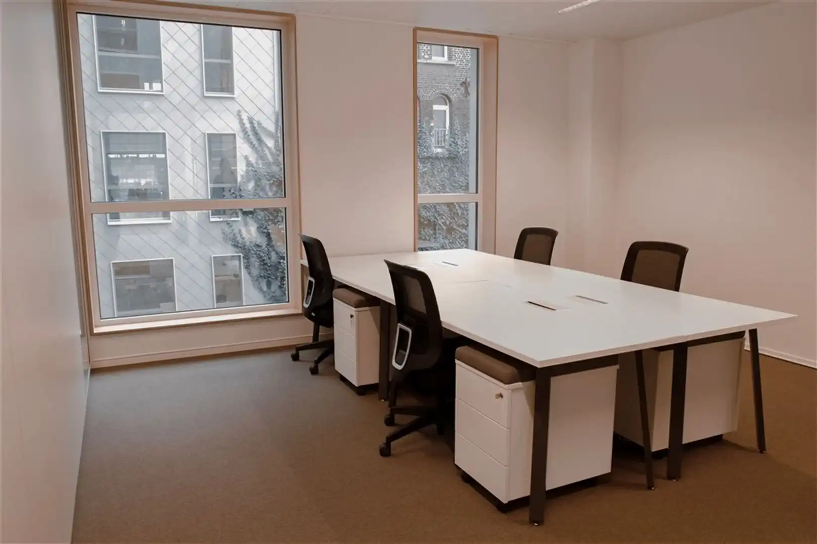 Full-service kantoren aan Dampoort station - ruimtes vanaf 17m² tem 63m² foto 30