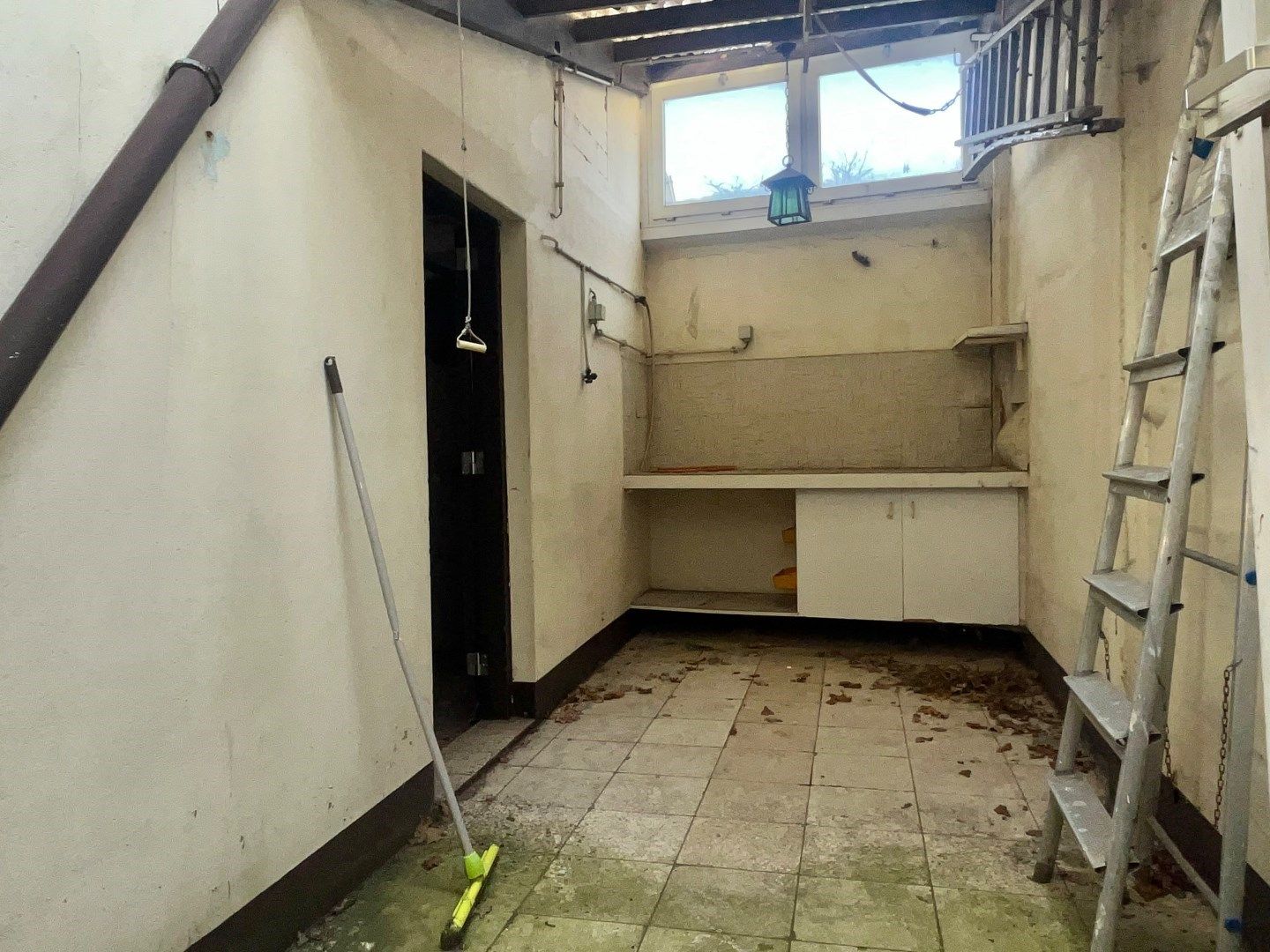 Op te frissen woning op ideale ligging!  foto 13