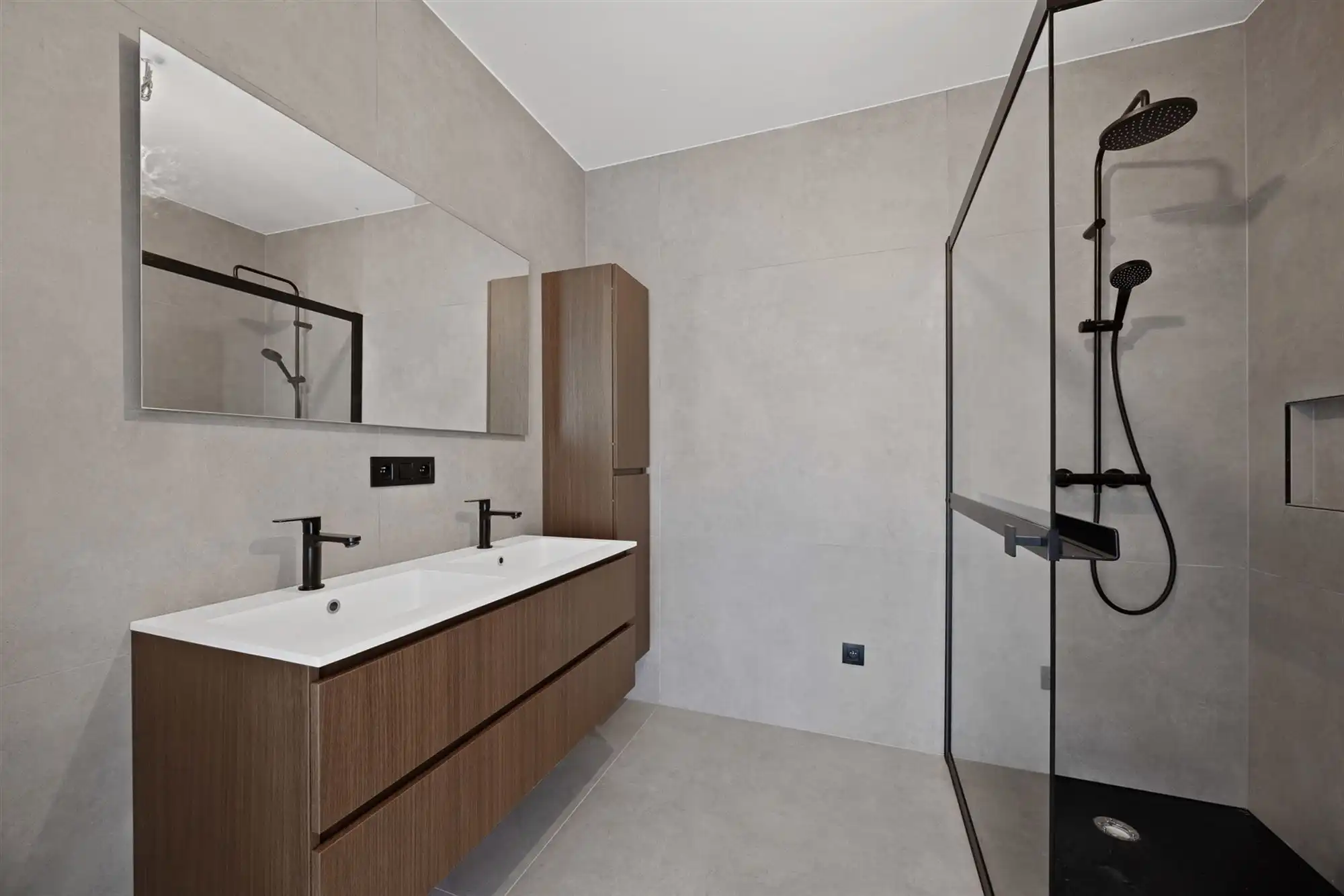 NIEUWBOUW APPARTEMENT VAN 105M² MET 2 SLAAPKAMERS EN TERRASSEN MET MOGELIJKHEID TOT AANKOOP 6% BTW! foto 6