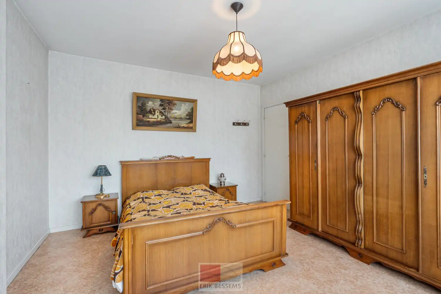Leuke te renoveren woning met een bewoonbare oppervlakte van ca. 172 m², gelegen op een perceel van 485 m². foto 30