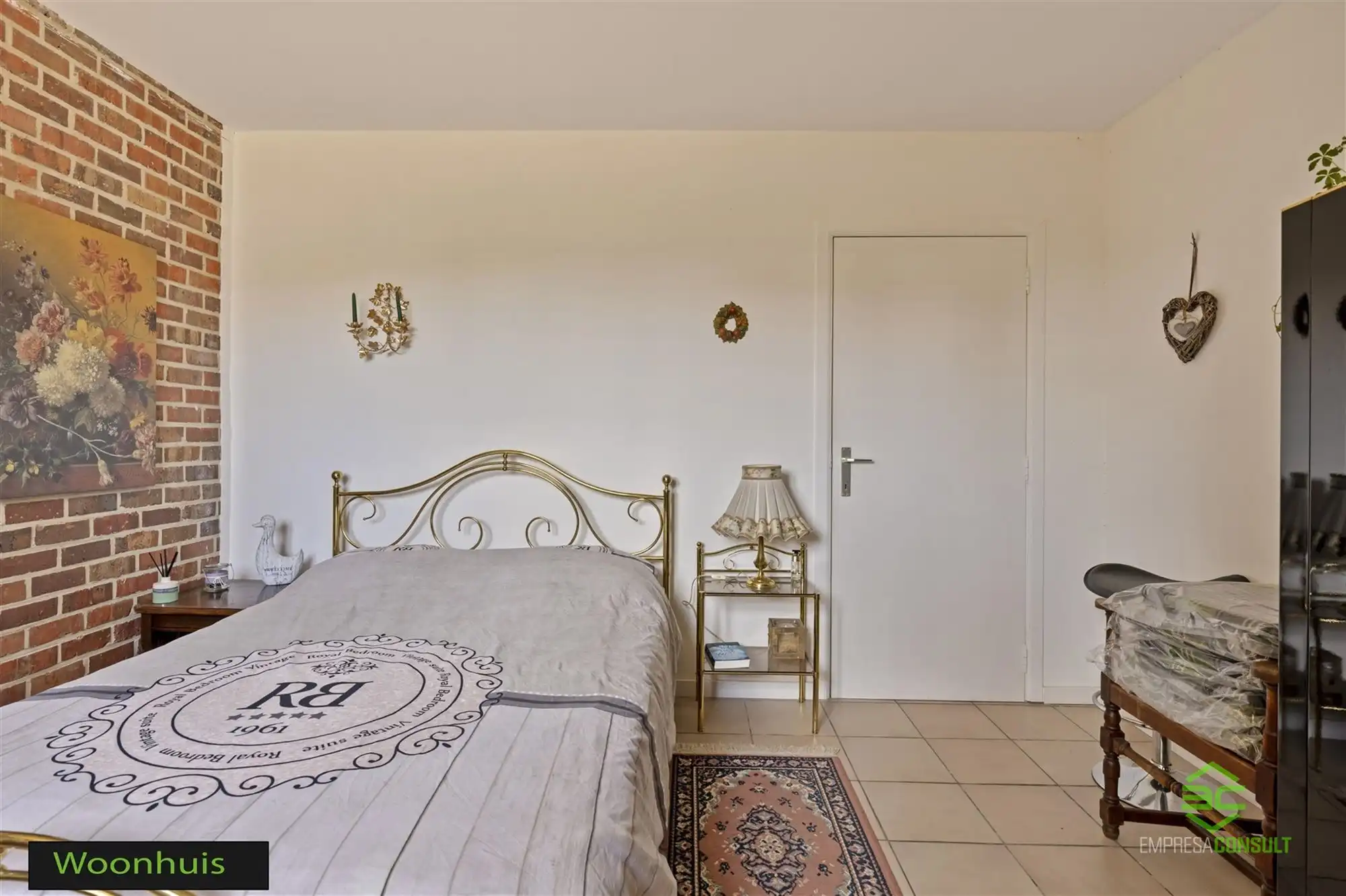 Ruime woning met 8 slpk + 1 magazijn op 21a 24ca! foto 17