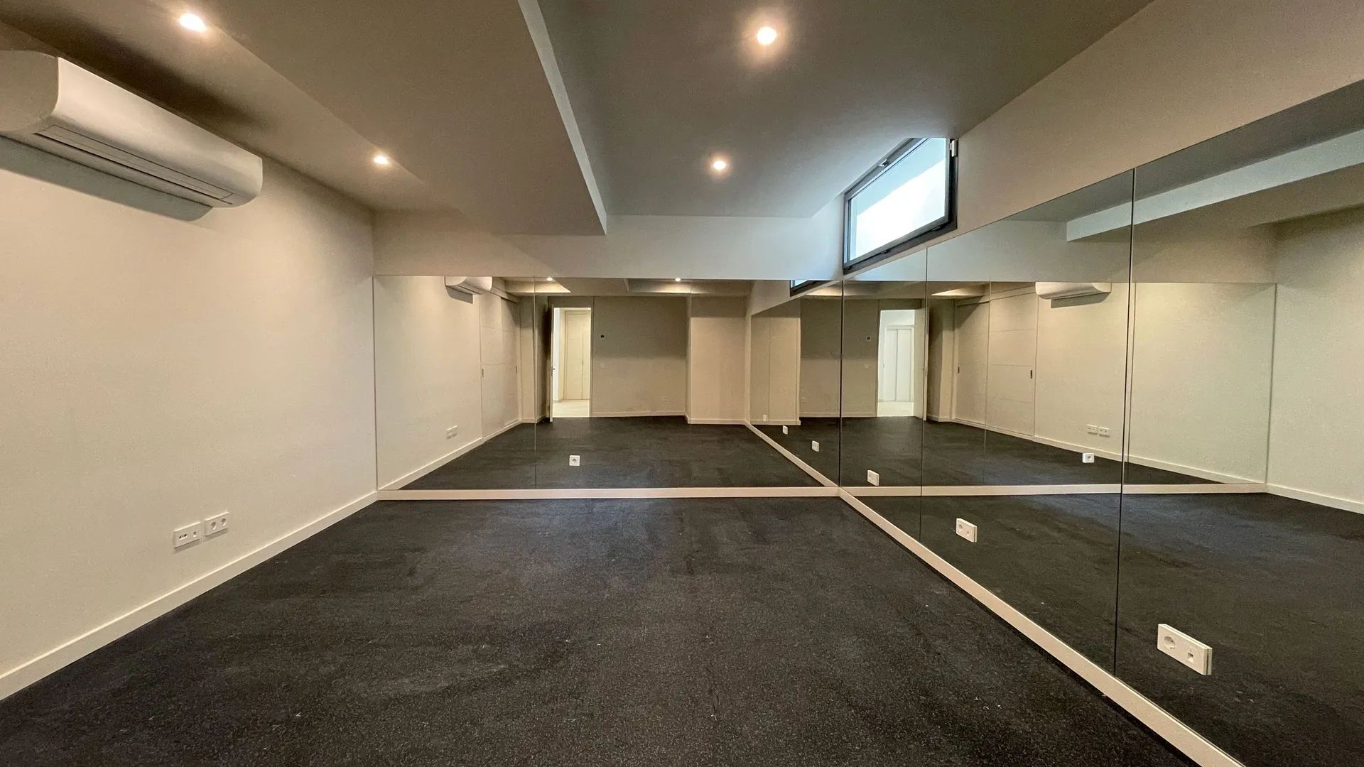 Modern meesterwerk in Nagüeles – waar luxe, ruimte en design samenkomen aan de Golden Mile van Marbella foto 32
