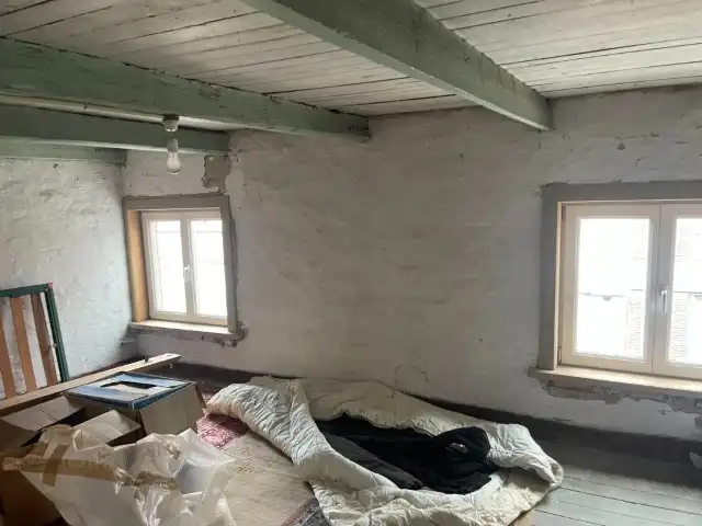Brugge centrum, nabij ’t ZAND en  VESTEN, alle winkels, scholen, station&nbsp; &nbsp;TE RENOVEREN  RUIM WOONHUIS met ZONNIGE KOER foto 9