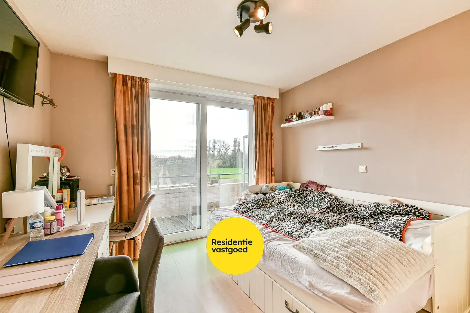 Dakappartement met 3 slaapkamers en garagebox in  centrum van Gistel foto 7