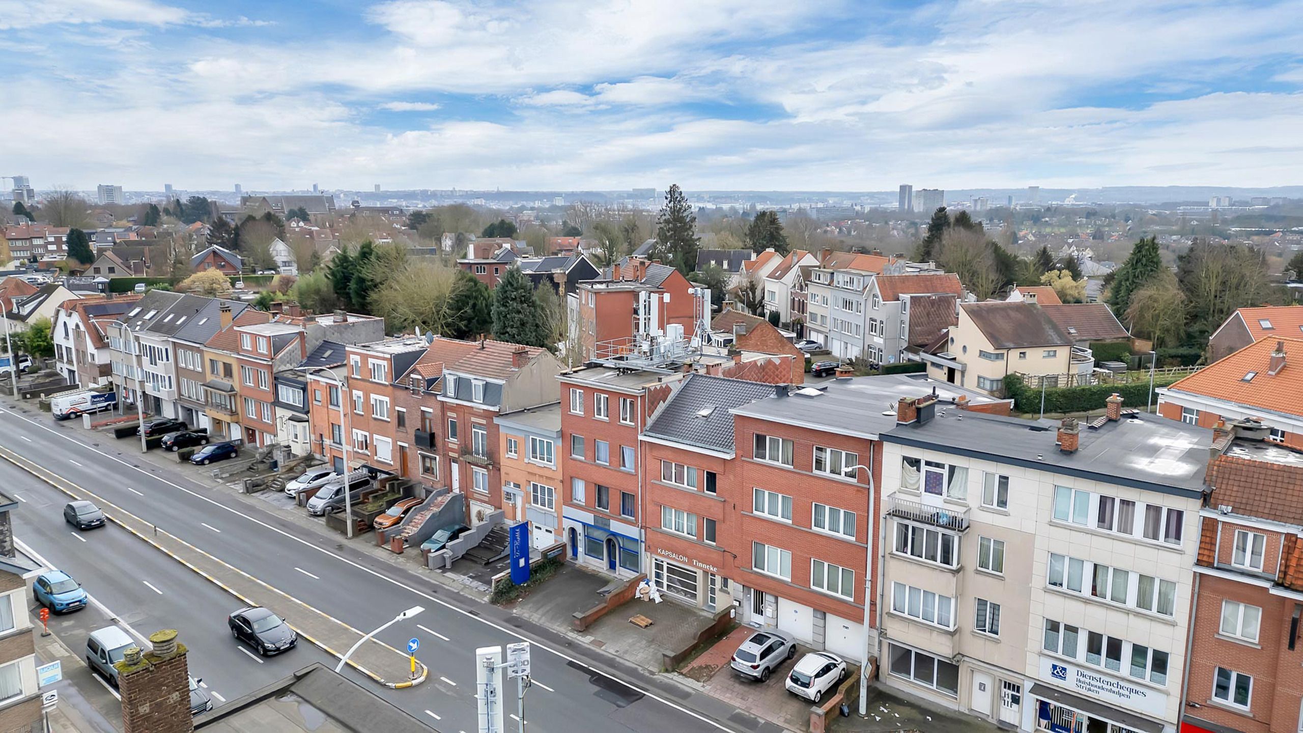 Handelgelijkvloers met app op gunstige locatie te koop foto 3