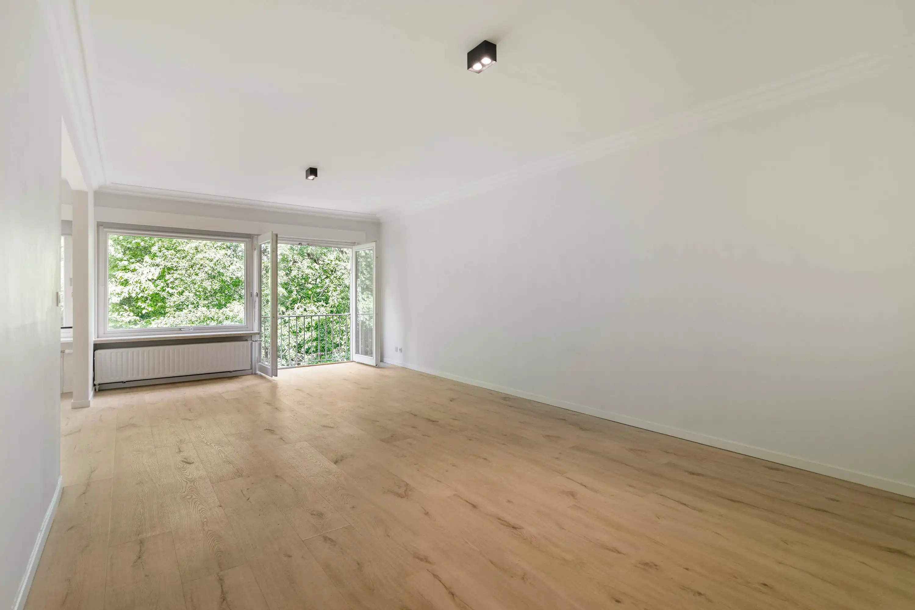 Gerenoveerd Appartement te koop in Brugge met 2 slaapkamers foto 4