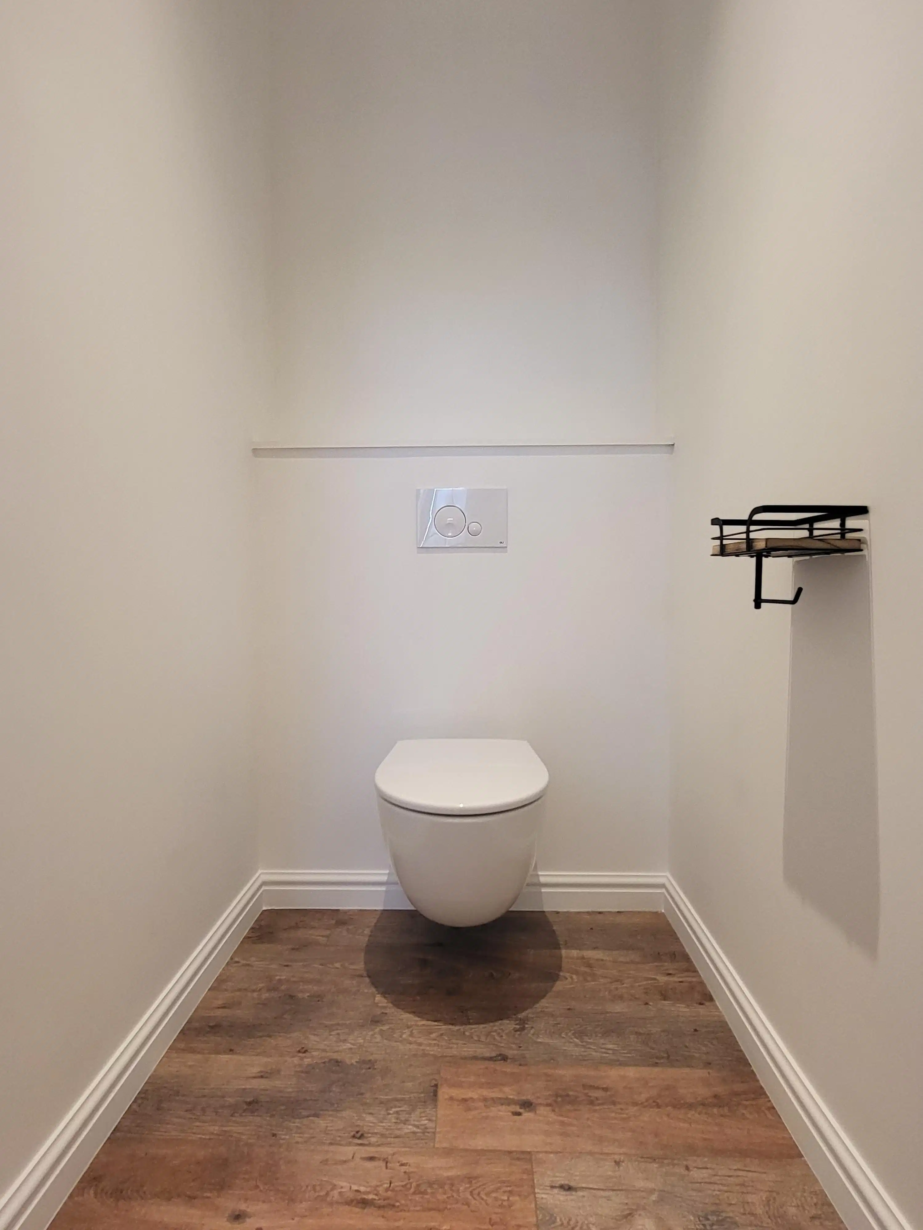 Deze volledig totaal gerenoveerde woning (2024–2025) combineert hedendaags comfort met een hoogwaardige afwerking en biedt maar liefst 5 ruime slaapkamers.  foto 25