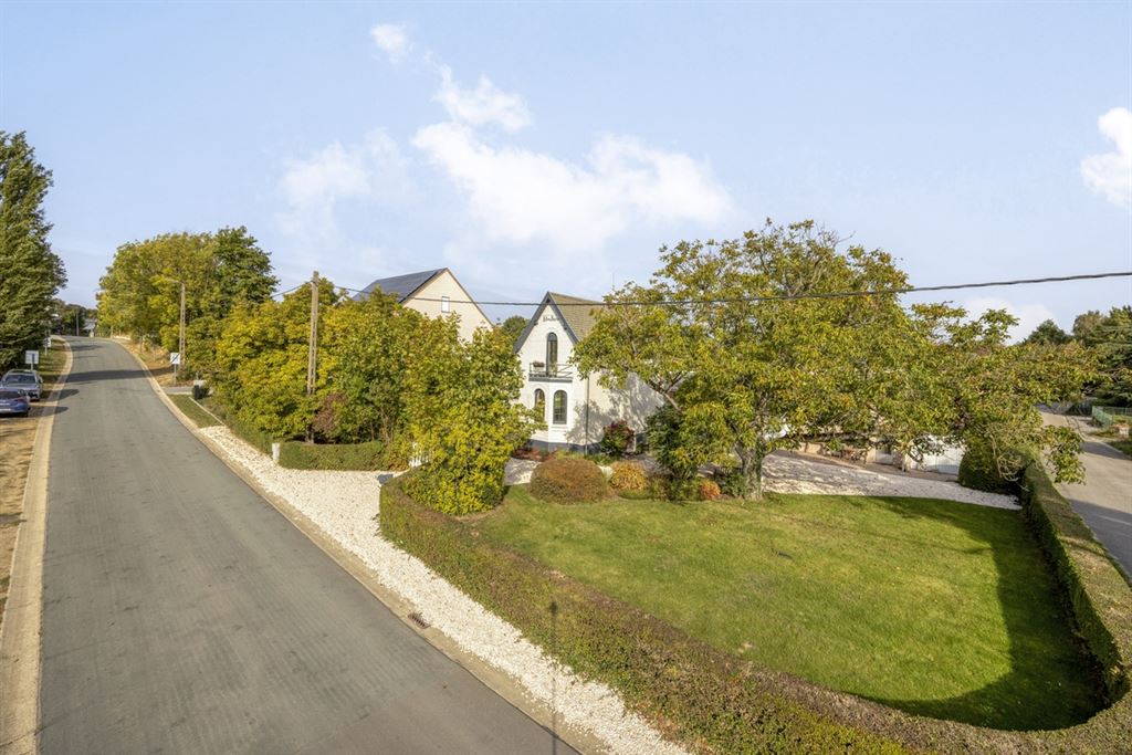 Unieke woning op een toplocatie te Scherpenheuvel! foto 4