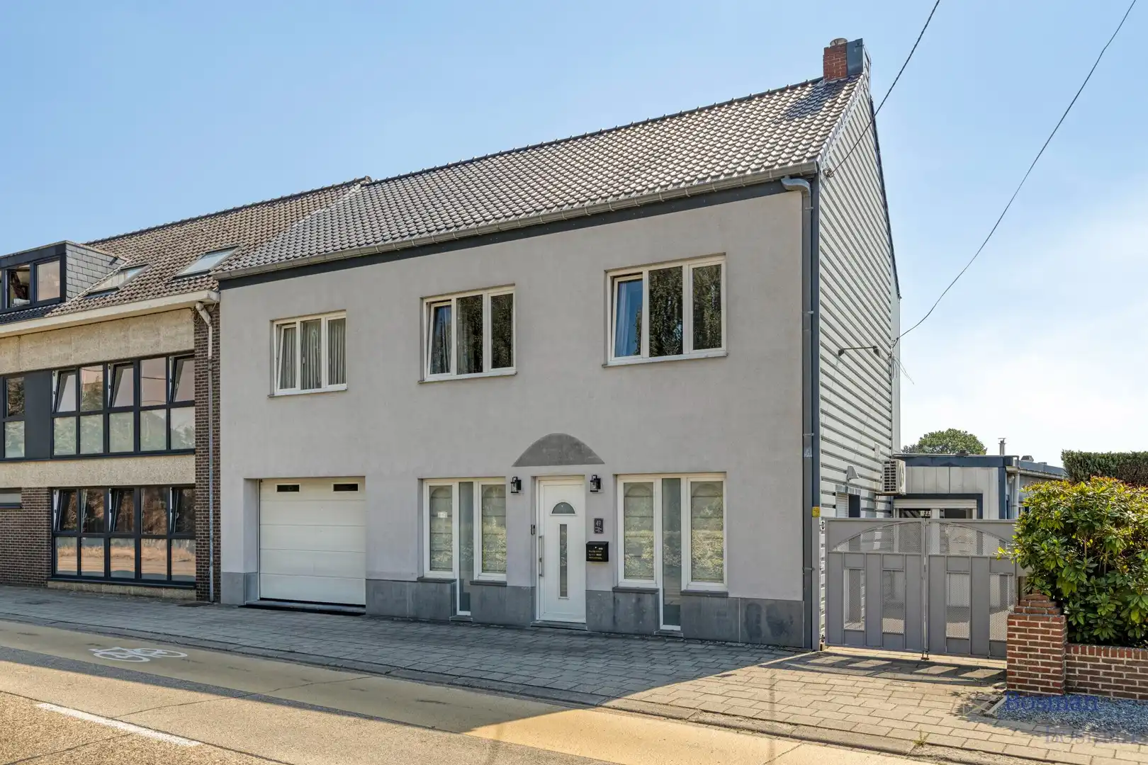 Handelspand met woonst (315m²) te koop in Ham foto 2