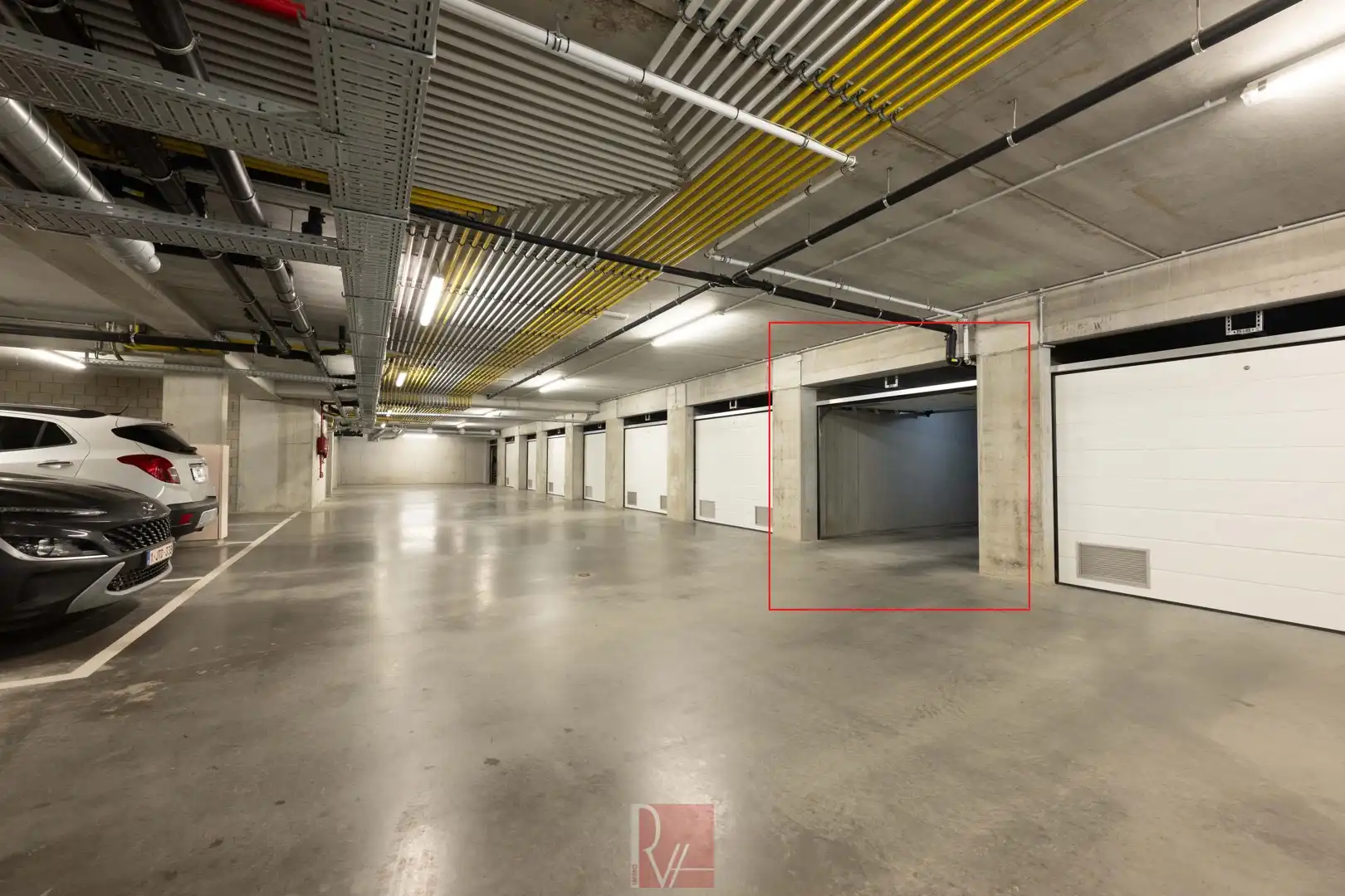 Appartement met garage foto 17