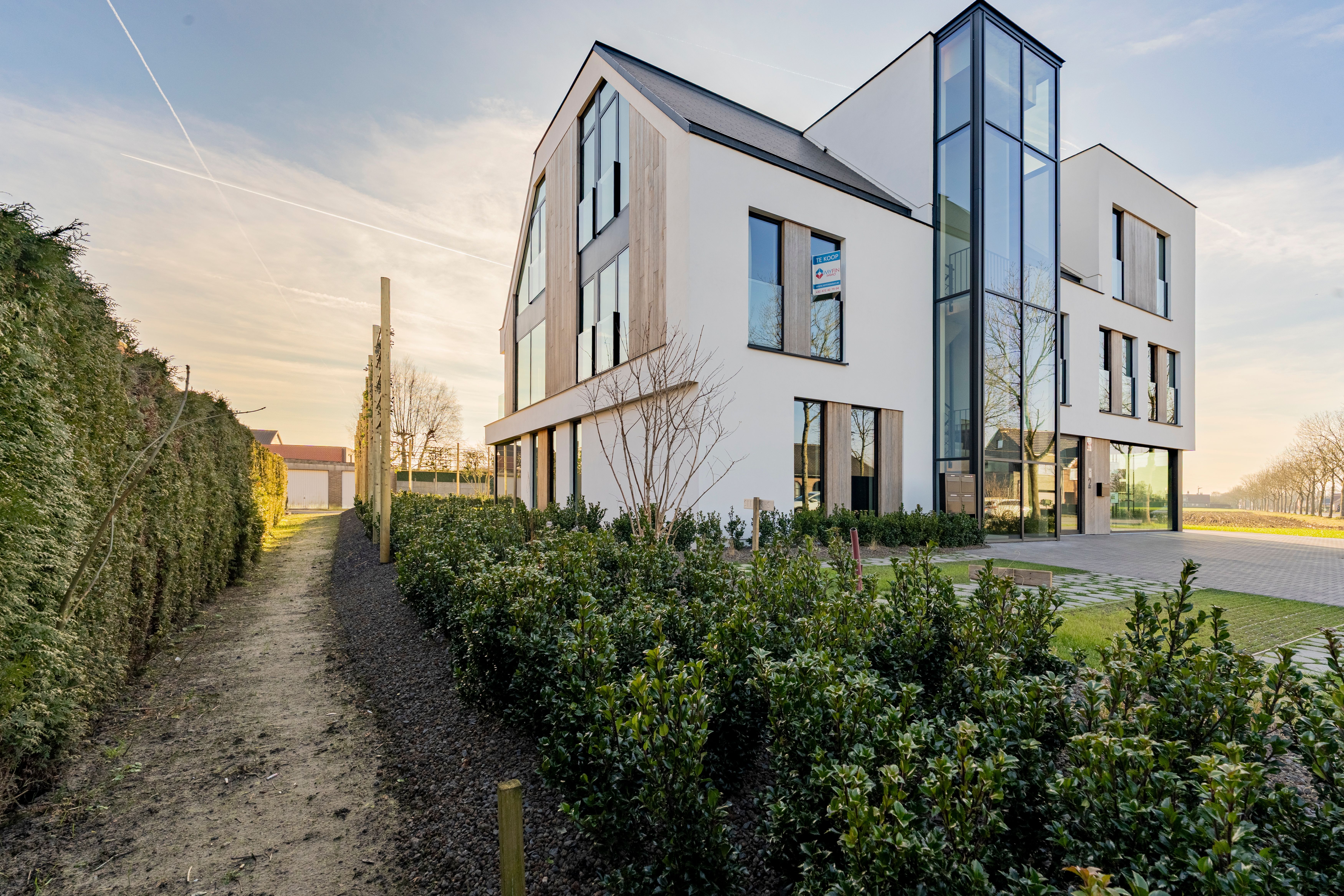 Uitzonderlijk duplexappartement te Oosteeklo foto 20