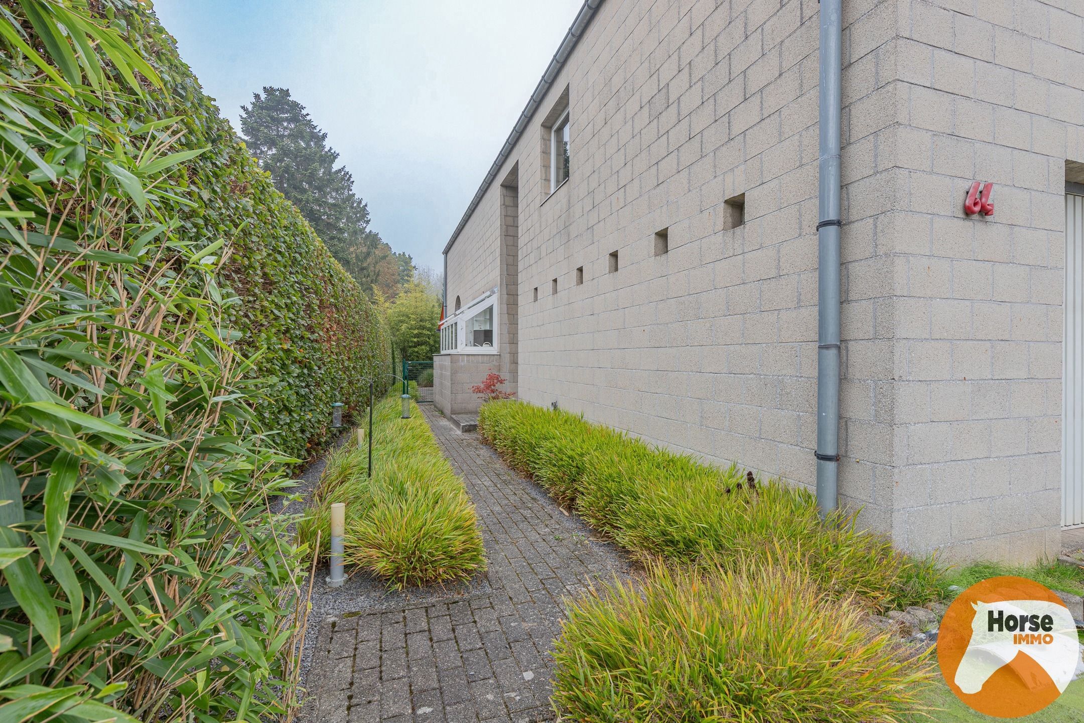 EREMBODEGEM- Ruime gezinswoning met tuin en weide  foto 28