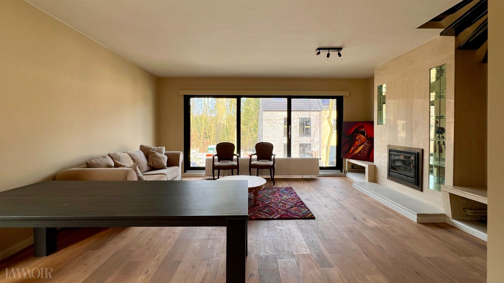 Ruim duplex appartement met terras in Brasschaat. foto 2