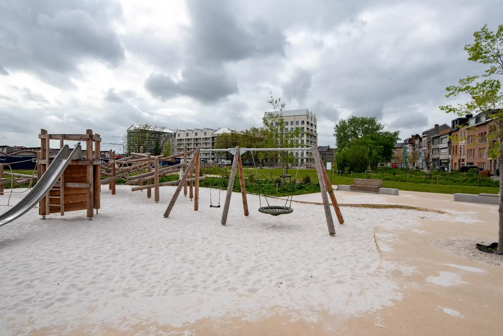 Energiezuinig nieuwbouwappartement met terras op de Slachthuissite foto 22