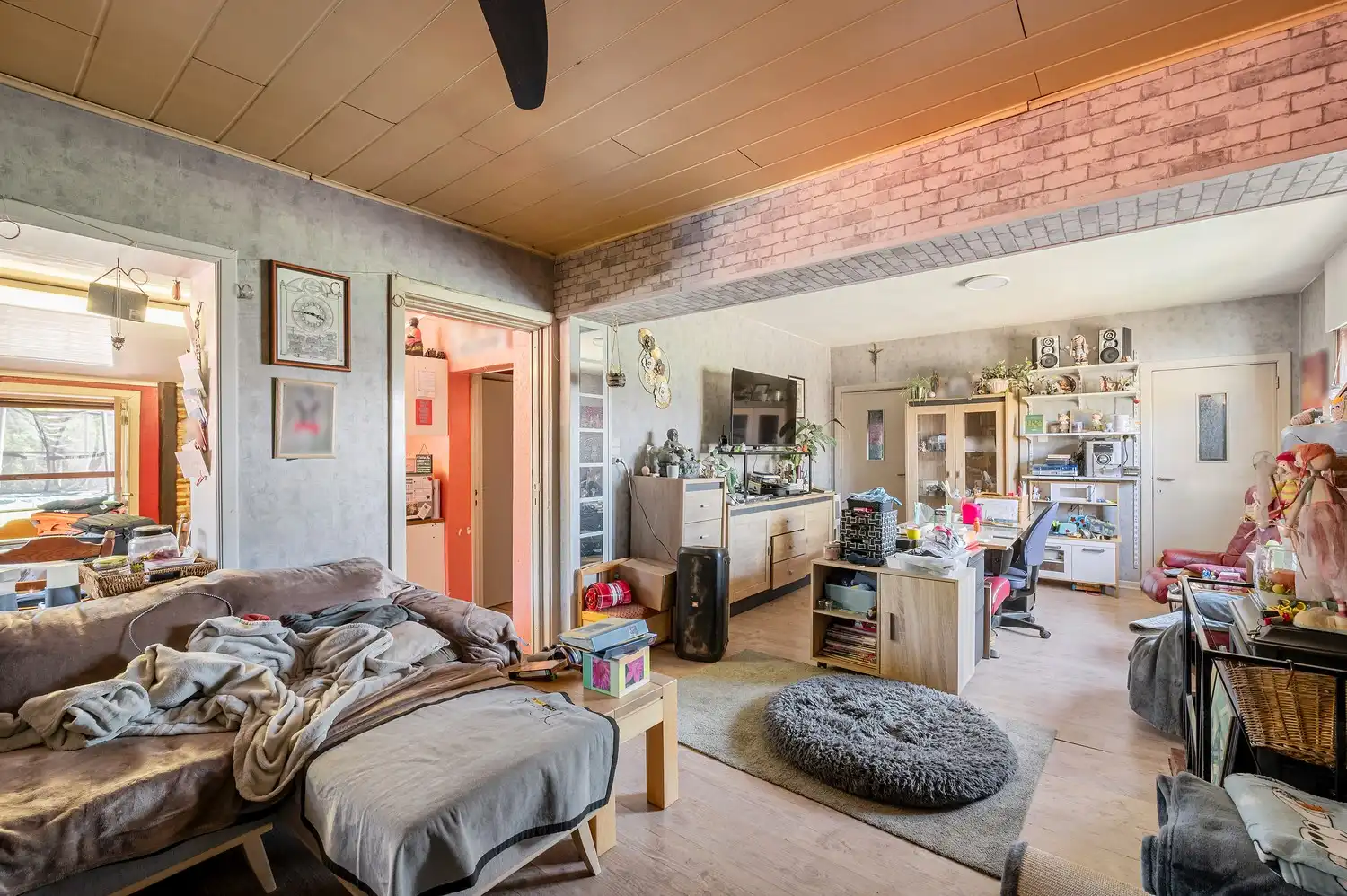 Open bebouwing met ruime tuin en tal van mogelijkheden foto 9