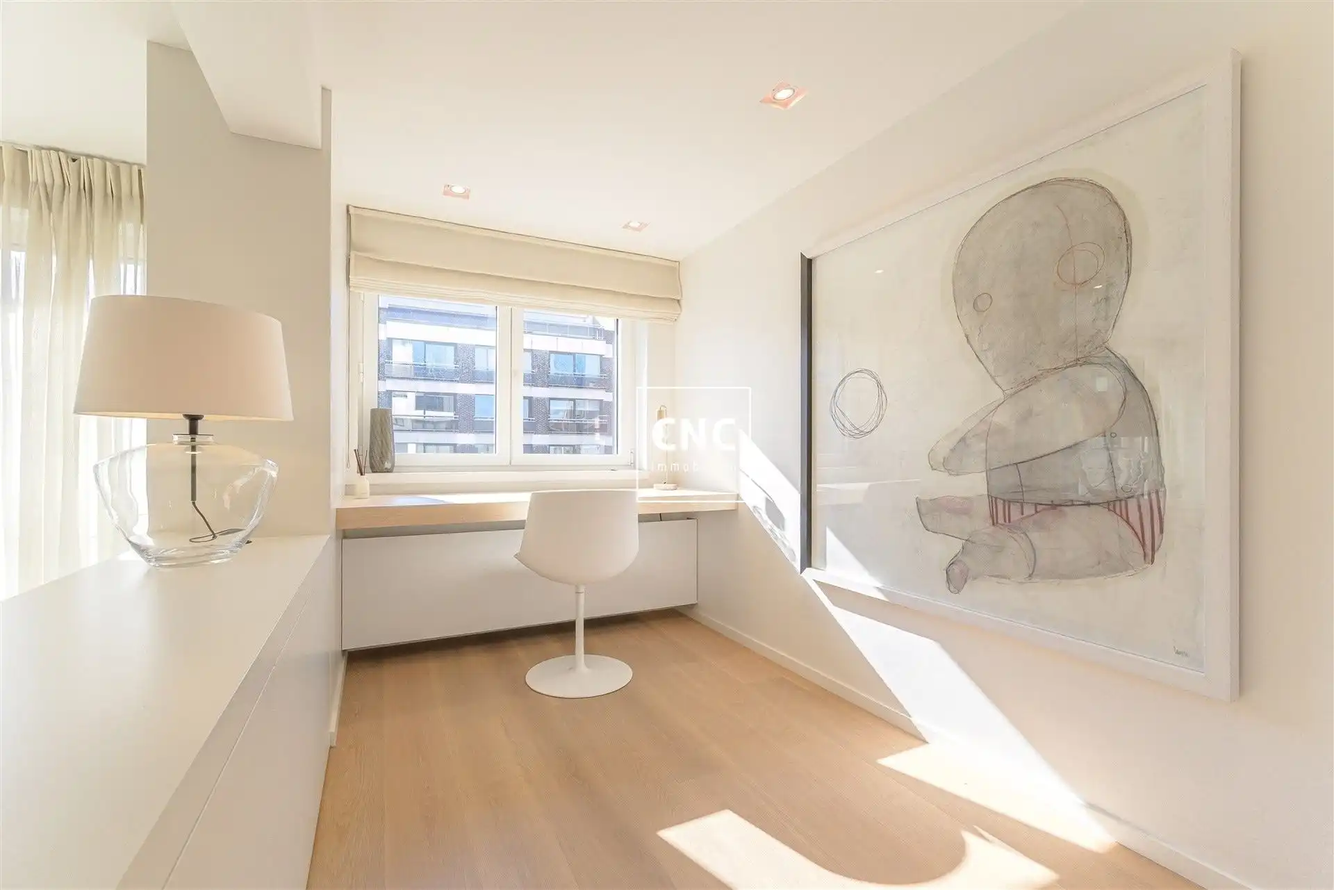 Volledig gerenoveerd appartement met karakter op toplocatie foto 4