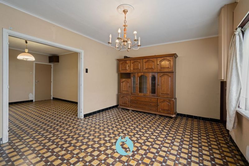 Te renoveren woning in het hart van Ertvelde - unieke investeringskans! foto 2