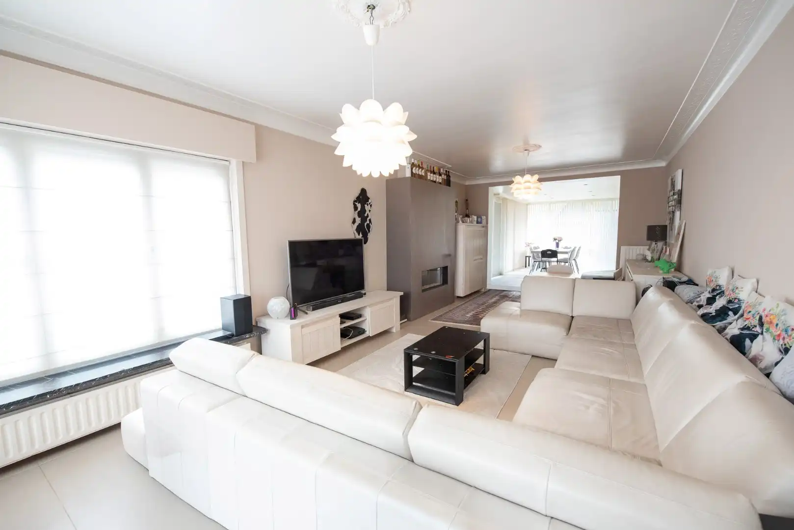 Charmante, halfopen bebouwing op 978 m² te koop in Zulte! foto 7