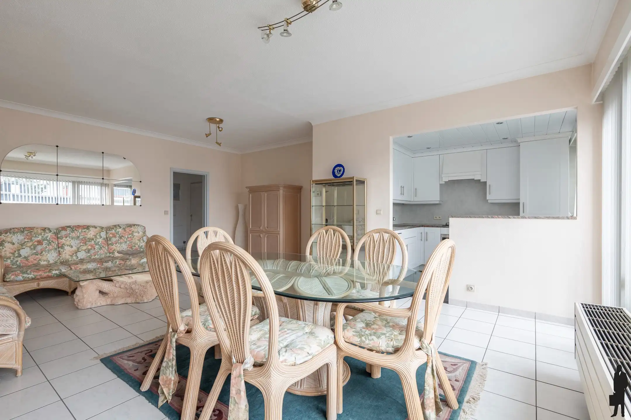 Ruim appartement bij het Wannikhovepark met autostaanplaats foto 6