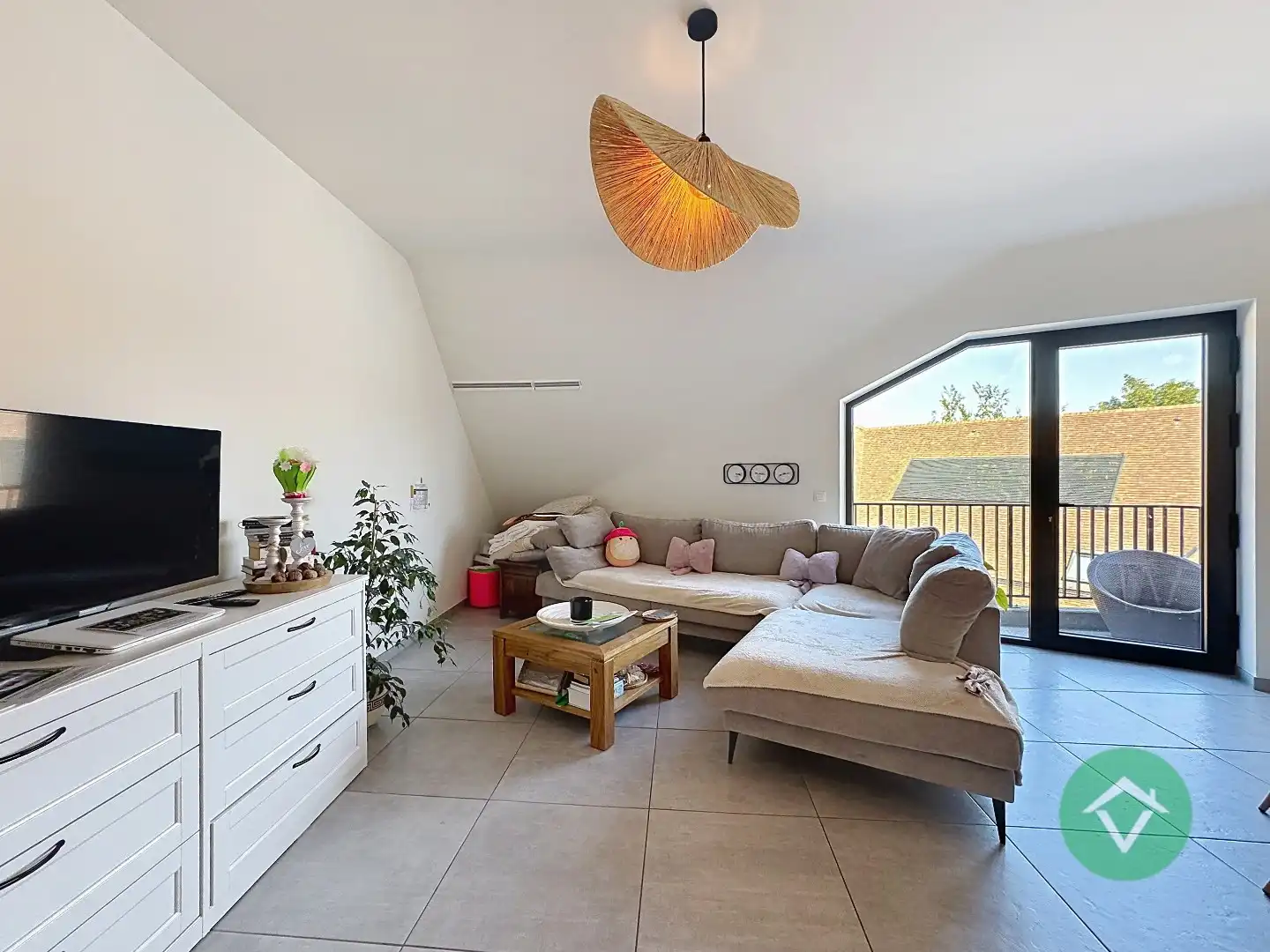 Ruim 3-slaapkamer appartement met 129 m² bewoonbare oppervlakte te Gistel foto 6