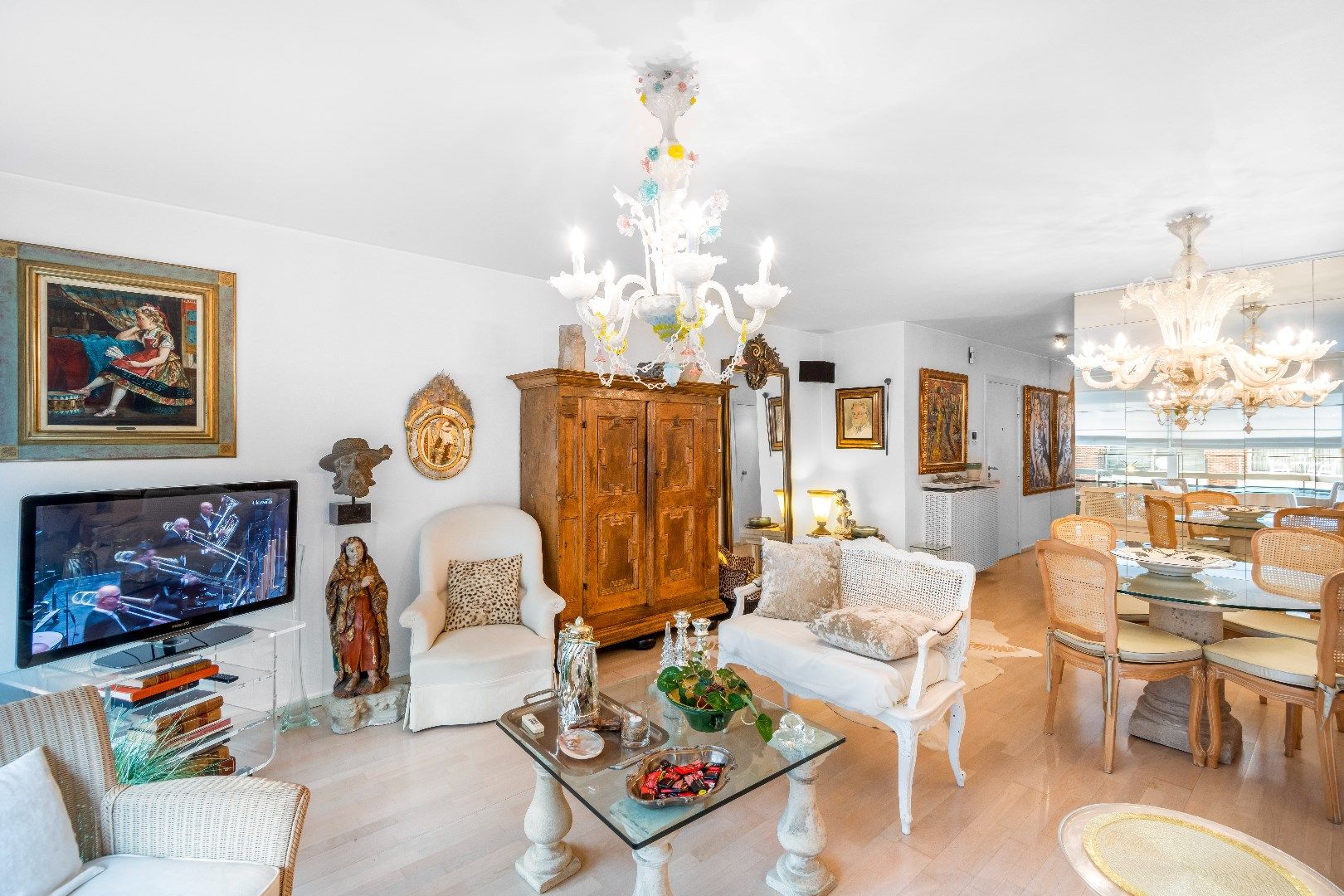 Aangenaam appartement gelegen  wandelafstand van de Zeedijk en de Dumortierlaan. garage te koop foto 4