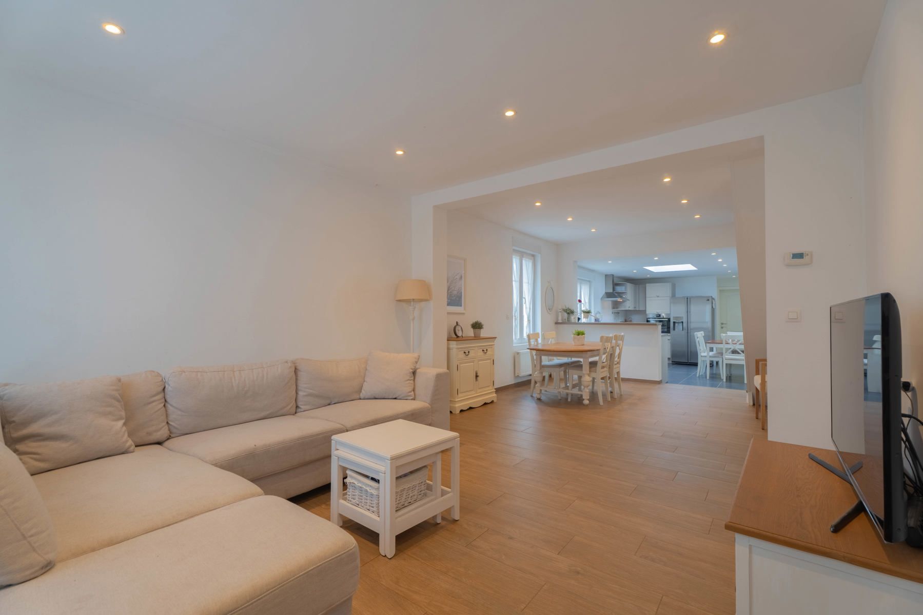 Rustig gelegen gezinswoning met zonnige tuin foto 2