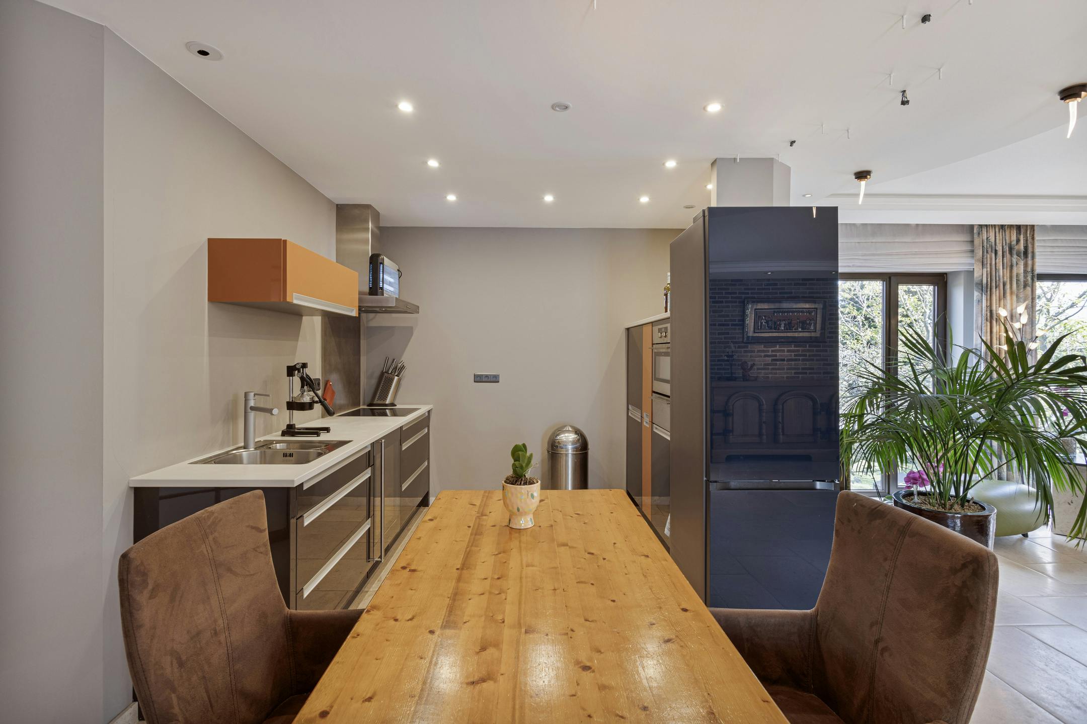 Polyvalent gebouw met woning te koop te Brecht! foto 32