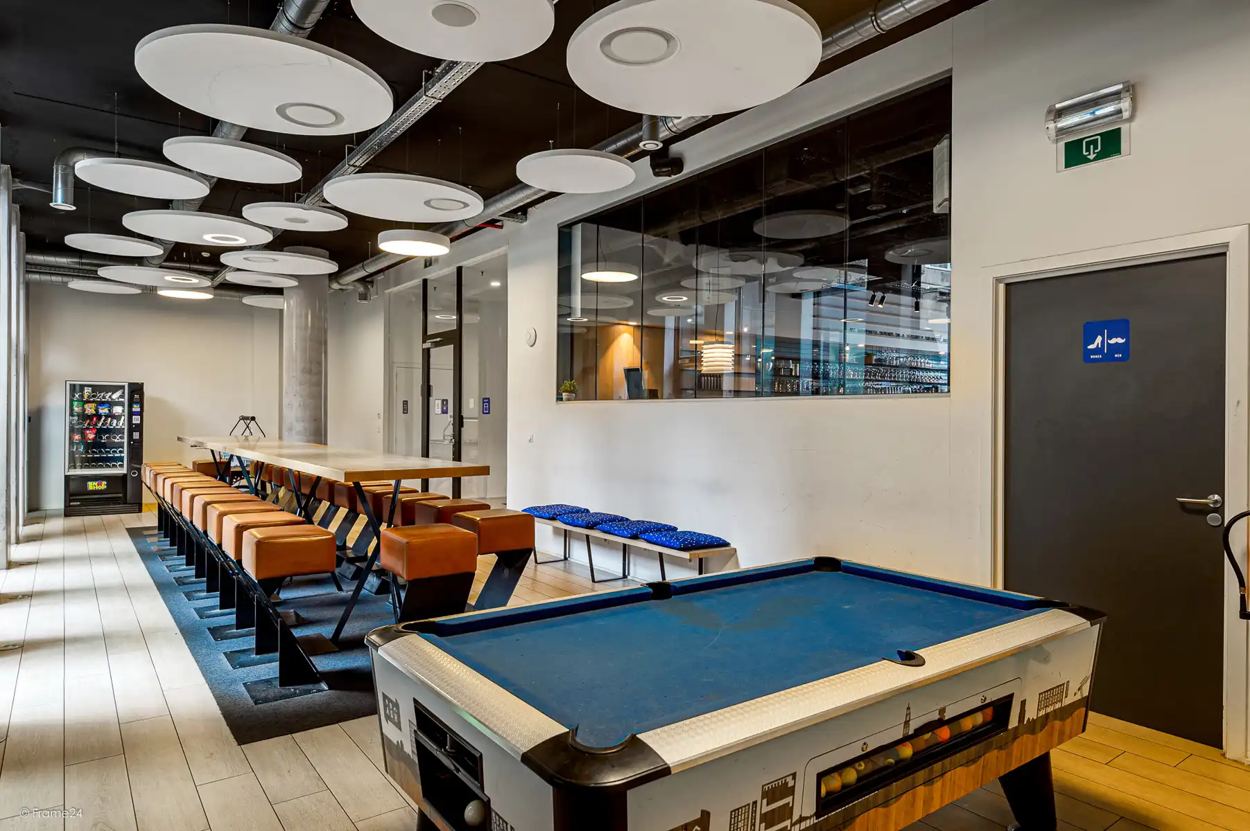 Modern studentenkot vlakbij Park Spoor Noord foto 4