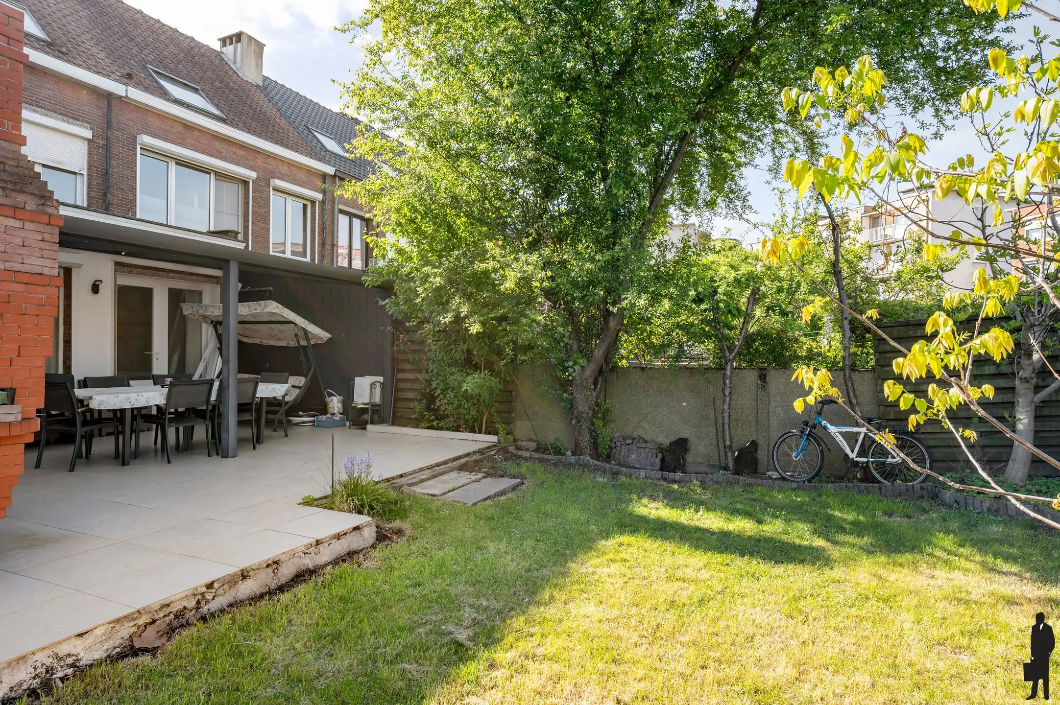 Lichtrijke woning op top locatie te koop! foto 11