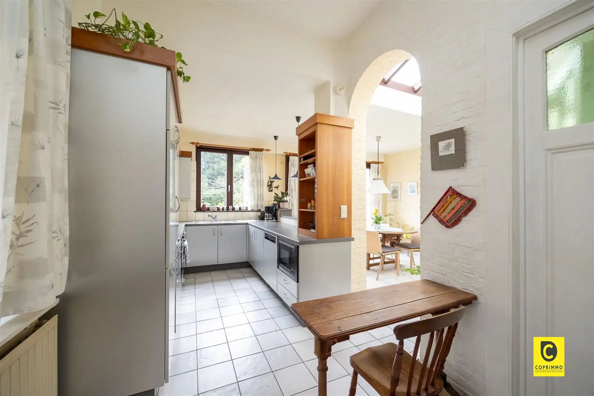 Prachtige herenwoning met 4 à 5 slpks en grote tuin op toplocatie! foto 4