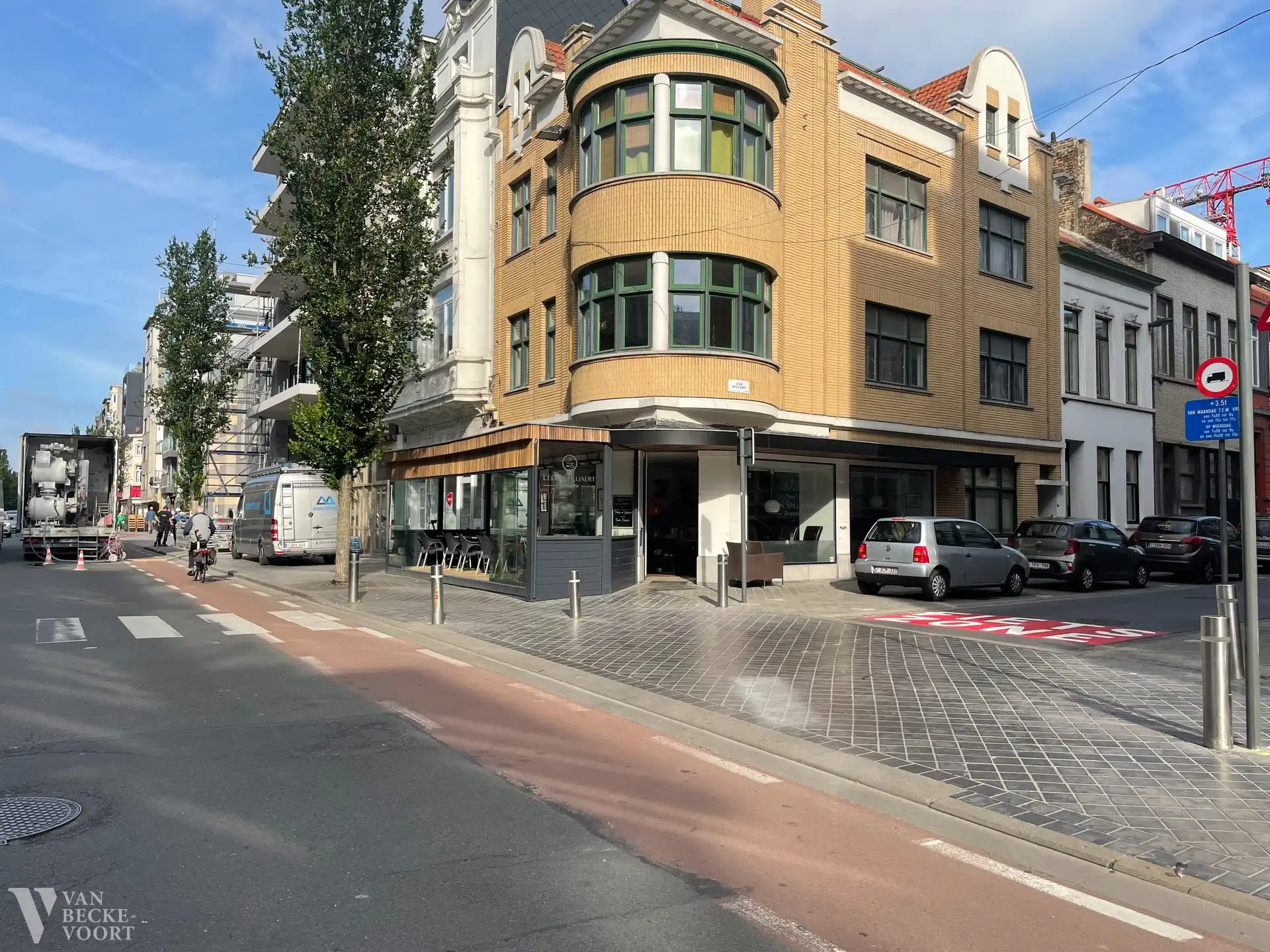 Brasserie "Leon Spilliaert" met nieuw overdekt terras foto 4