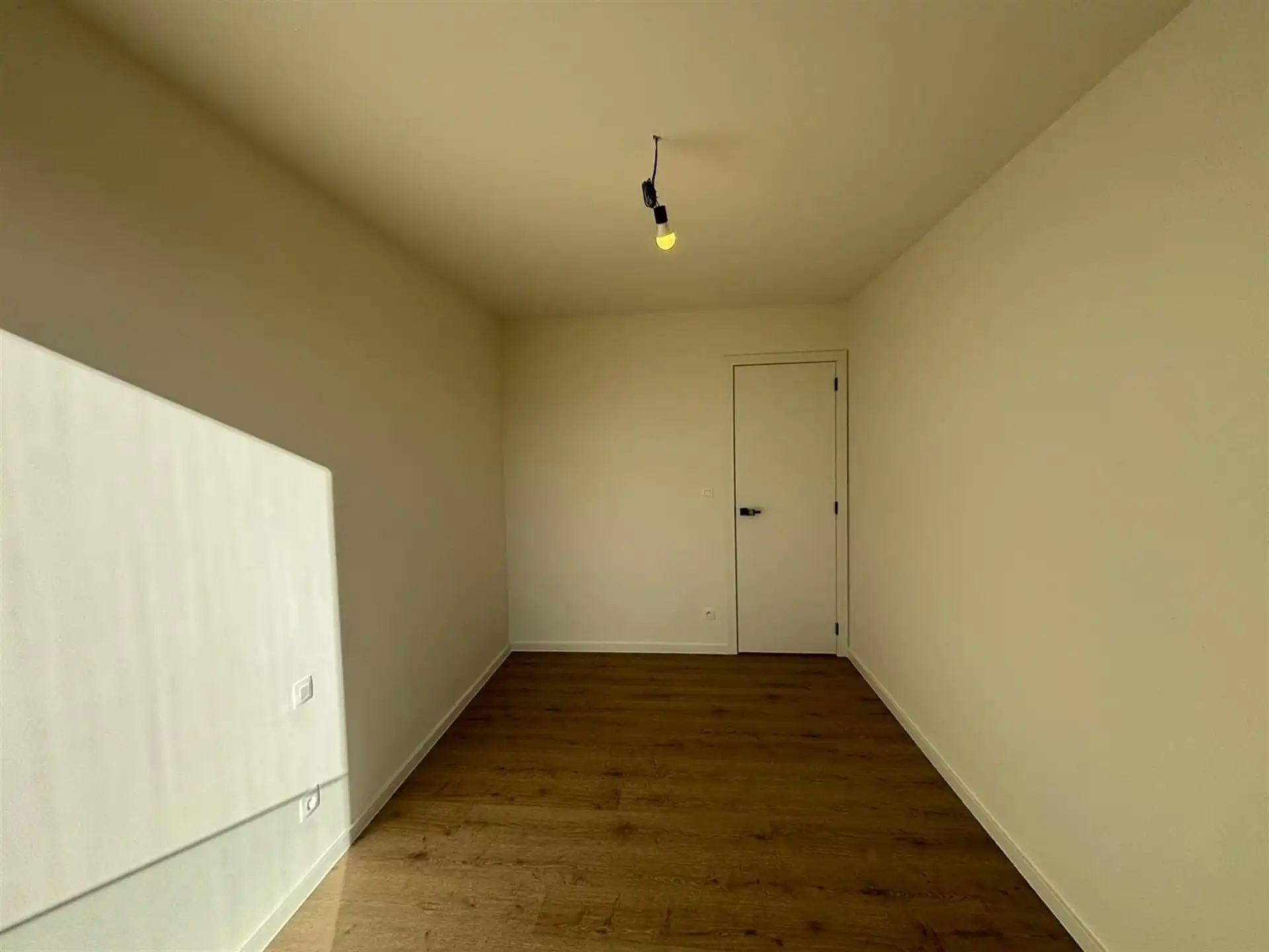 Modern duplex-appartement met private tuin en ruime terrassen in Asse! foto 20