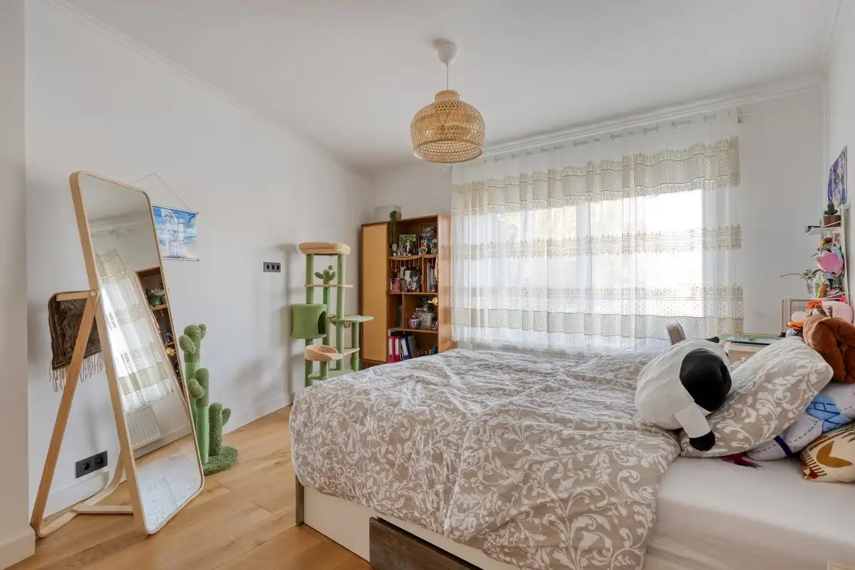 Uitzonderlijk appartement van 190 m², volledig gerenoveerd, in het centrum van Strombeek foto 14