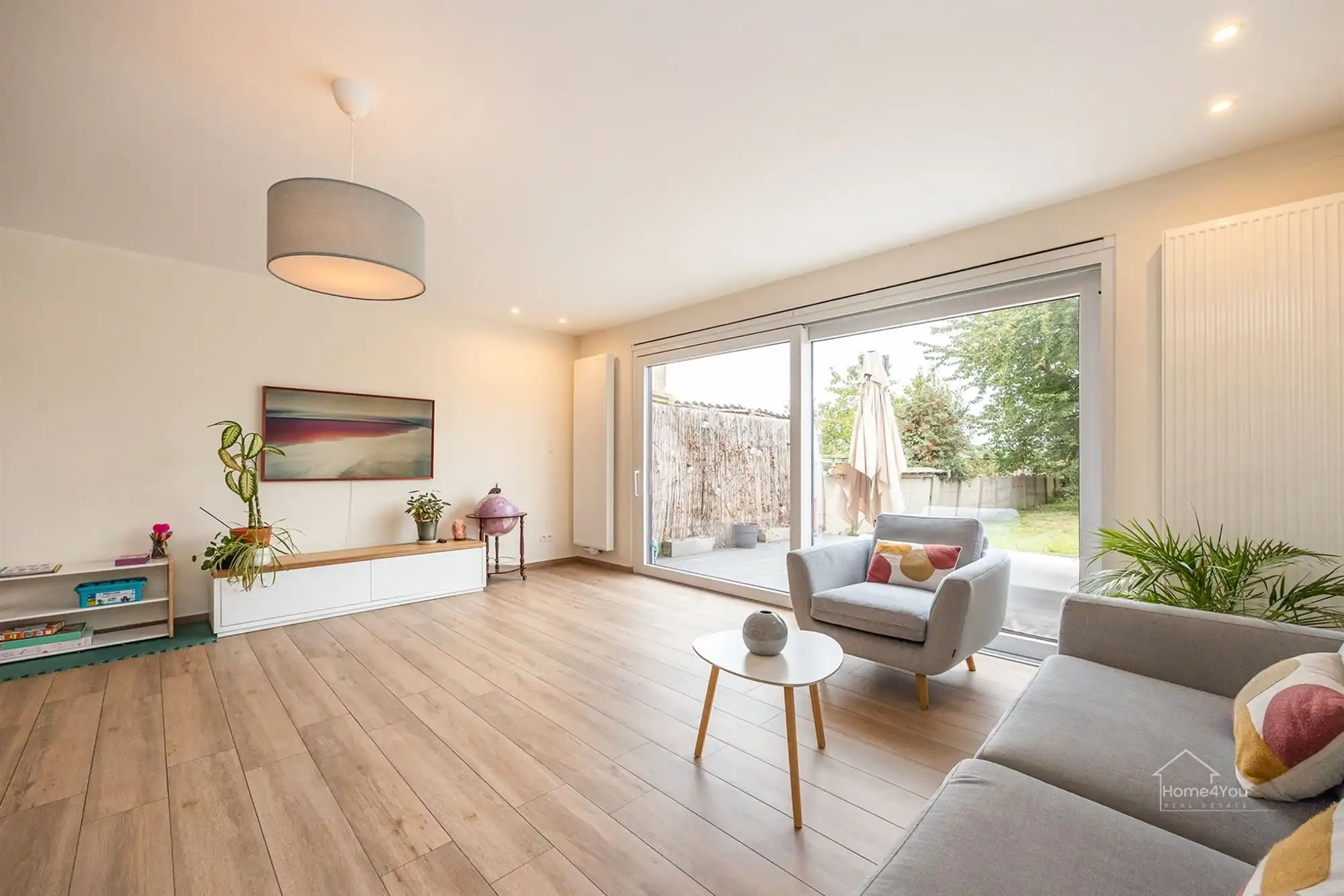 Prachtige Instapklare woning, A label, 4 slaapk+ bureel foto 6
