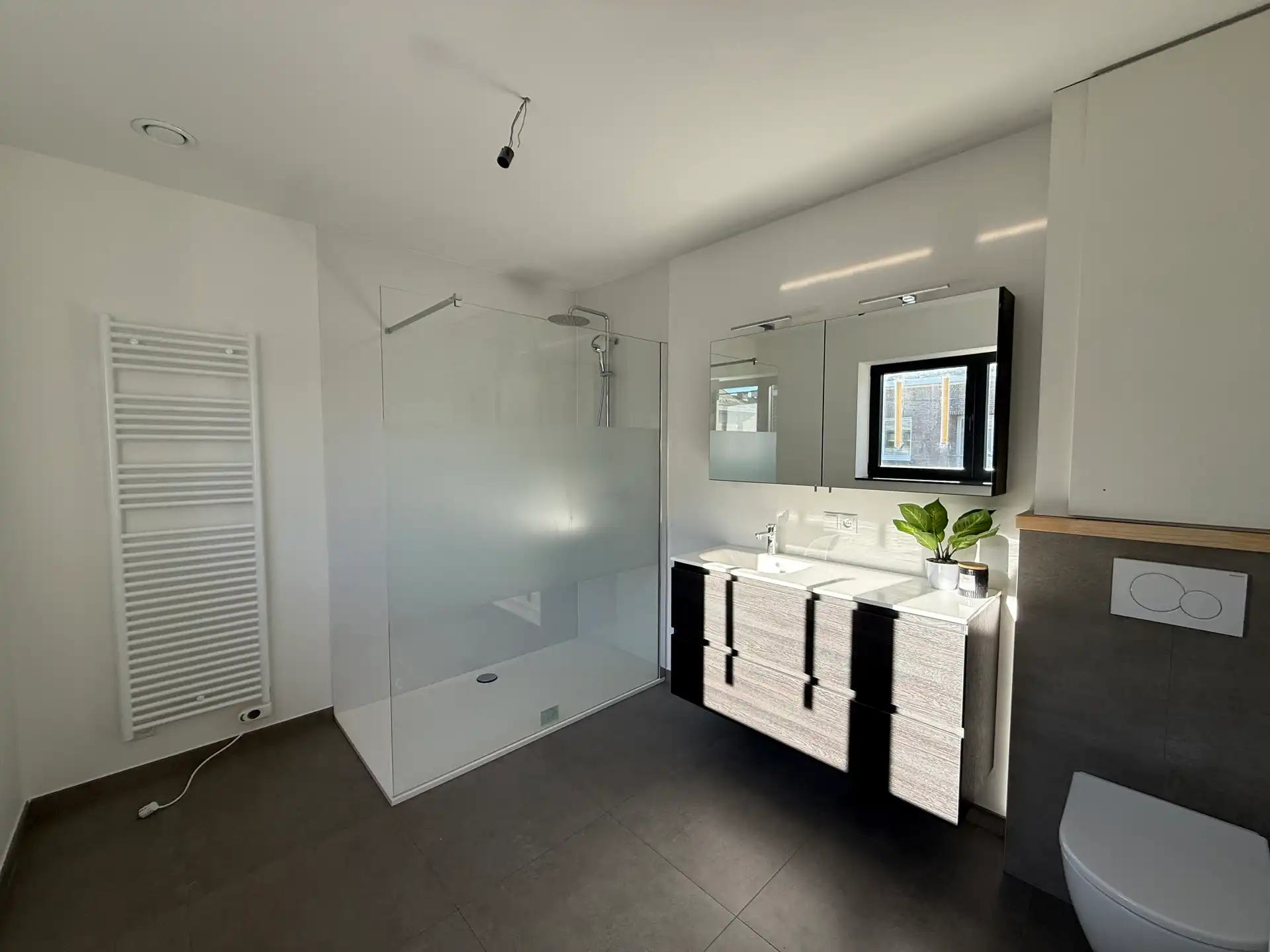 OTTERGEM - NIEUWBOUW BEN-woning in rustige straat. foto 8