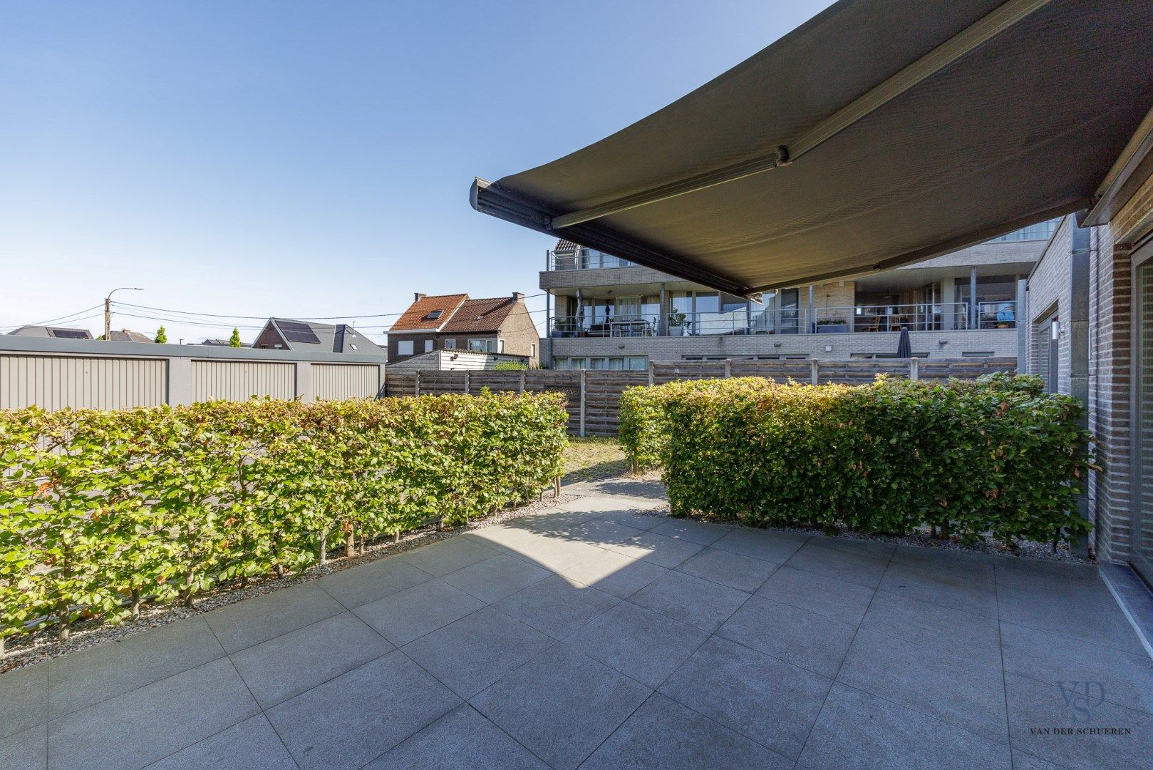 Gelijkvloers 2 slpk-appartement met terras foto 31