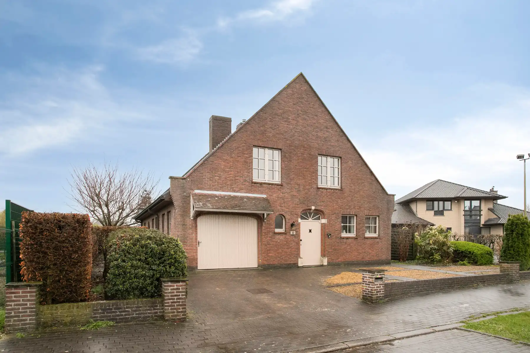 Zeer ruime villa met 4 slaapkamers!! foto 3
