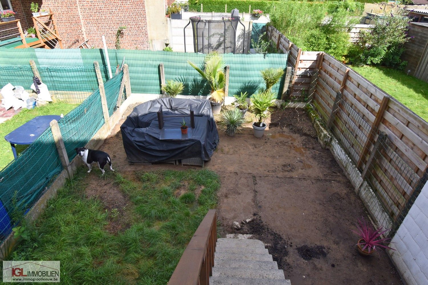 Goed gelegen rijwoning met 3 slaapkamers, tuin en garage foto 15