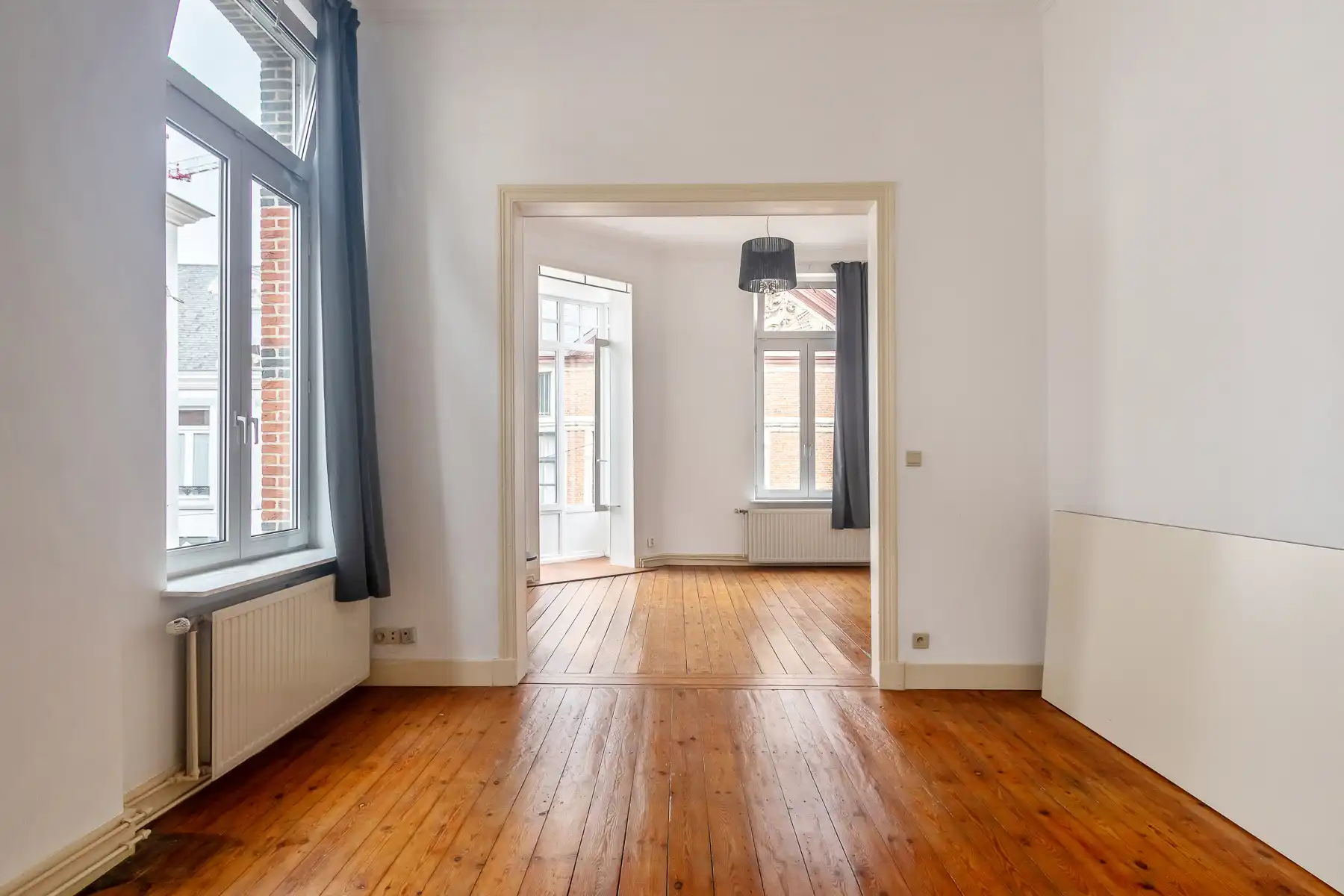 Prachtig gebouw met handelsruimte en 2 appartementen foto 14
