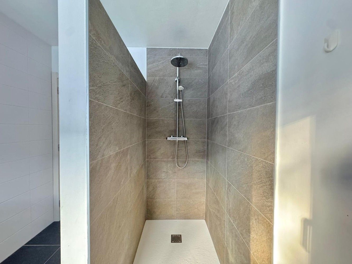 ENERGIEZUINIGE, INSTAPKLARE WONING (G.B.) foto 13