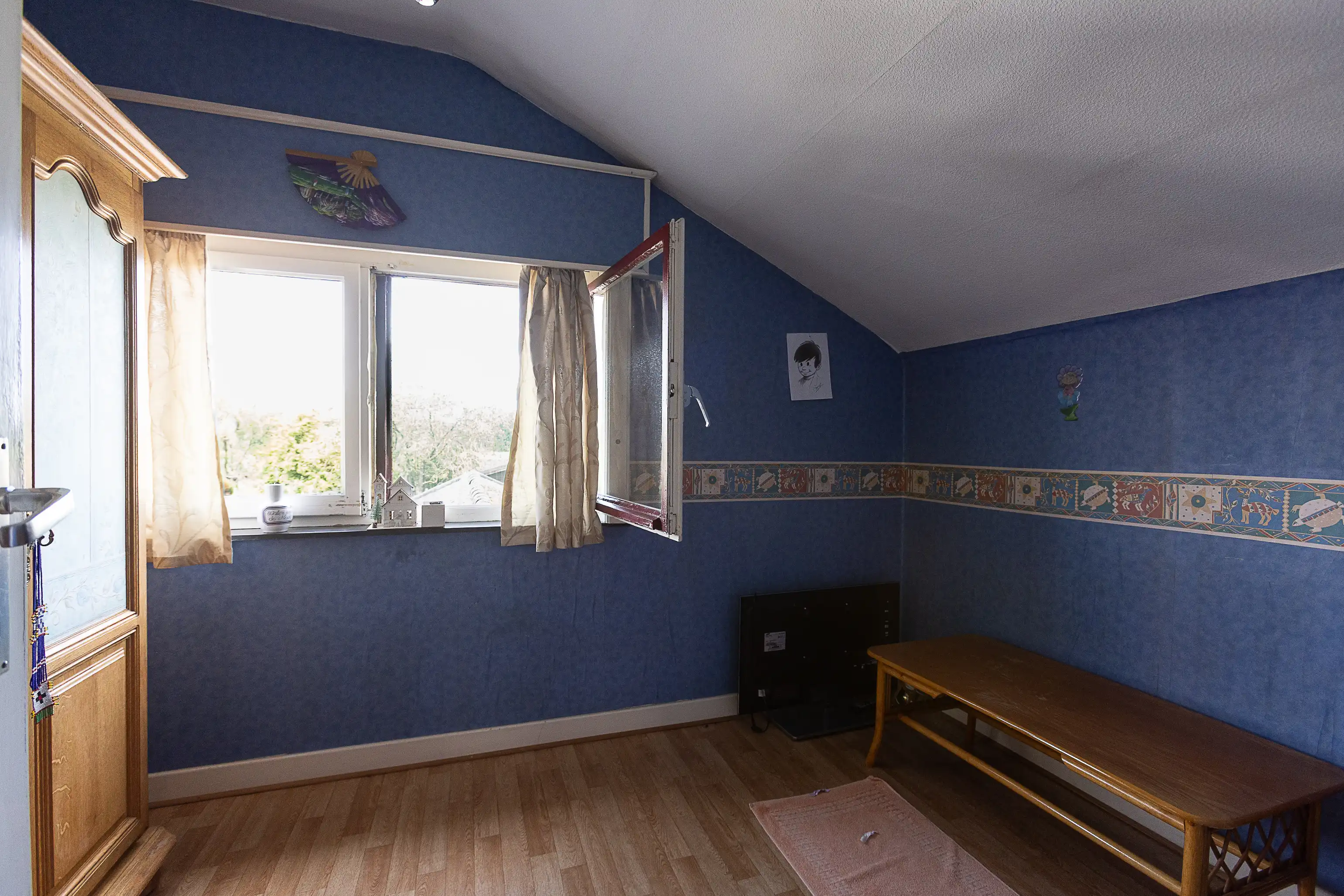 Te renoveren woning met prachtige tuin aan Drongengoedbos foto 14