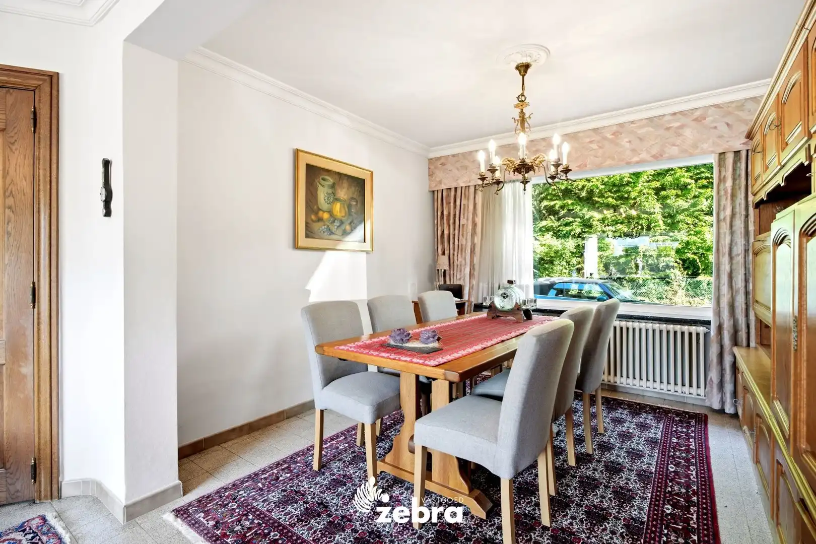 Ruime gezinswoning met 3 slaapkamers, ingerichte zolder, garage en tuin! foto 6