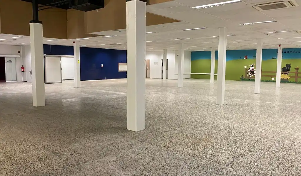 Handelspand te huur op zichtlocatie vlakbij station Oudenaarde foto 10