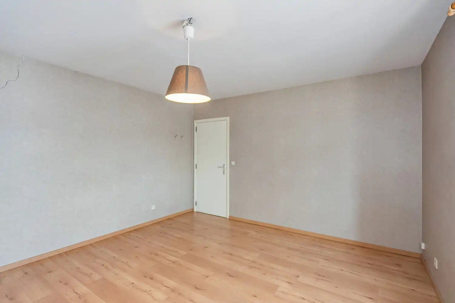 Appartement met 2 slaapkamers en ruime garage in het stadscentrum van Sint-Truiden foto 11
