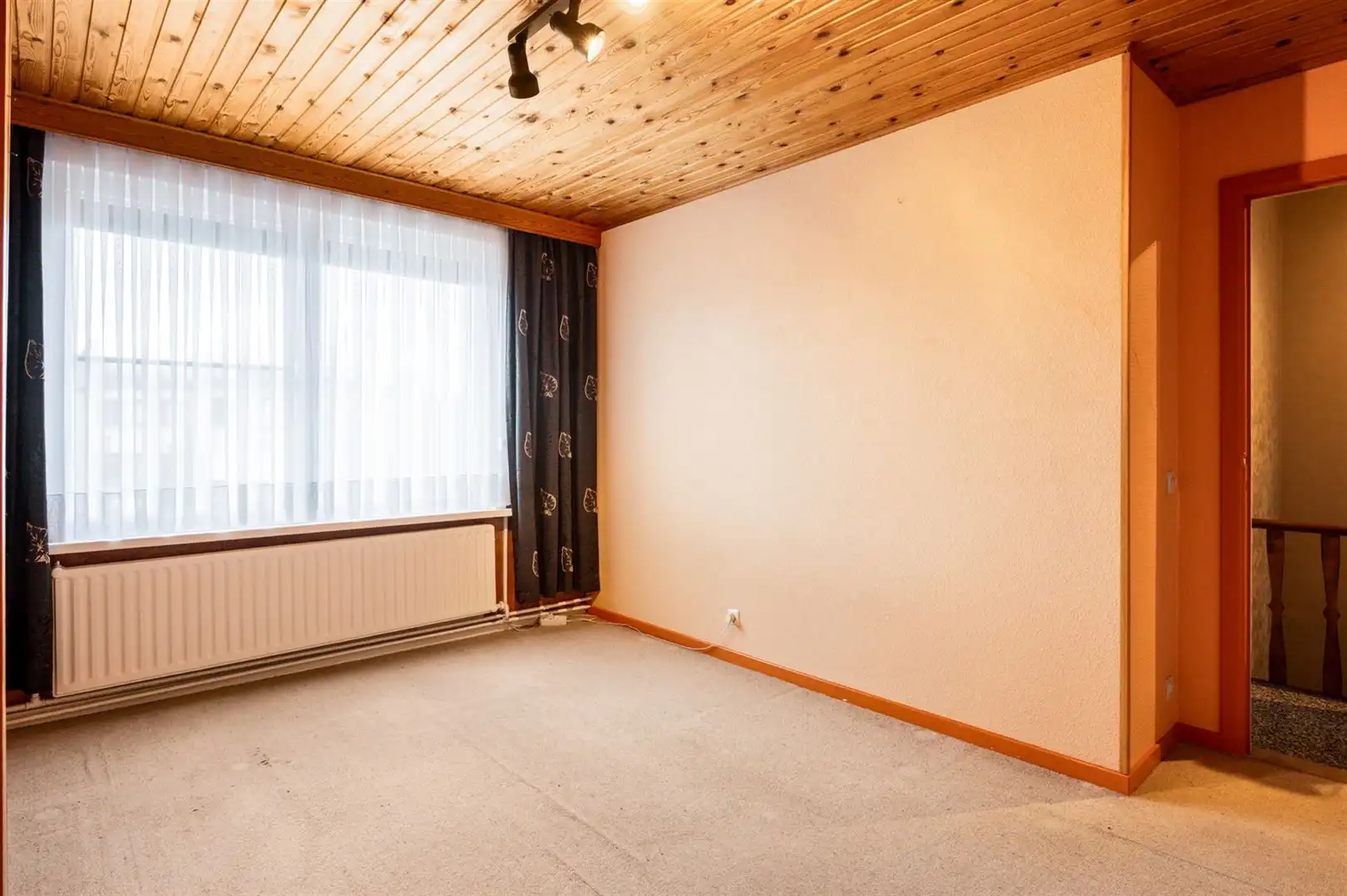 Centraal gelegen bel-étagewoning nabij station. foto 13