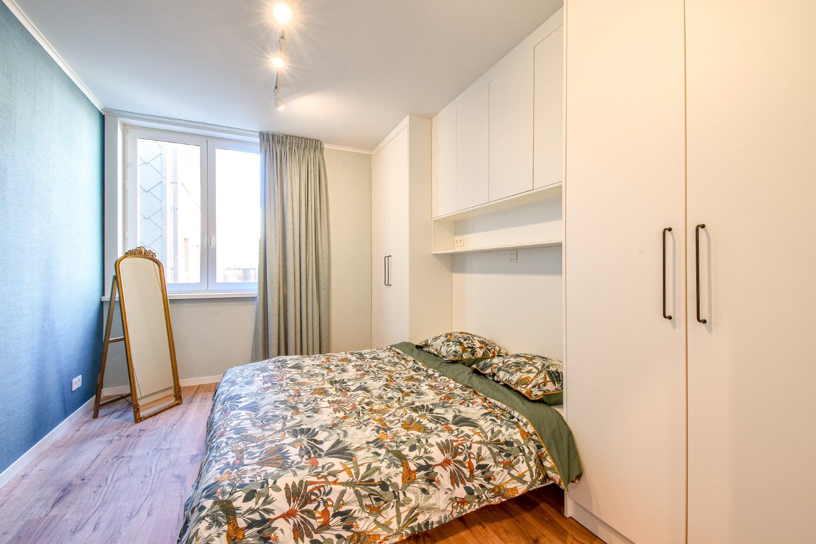 Volledige gerenoveerd appartement vlakbij strand in centrum Westende foto 7