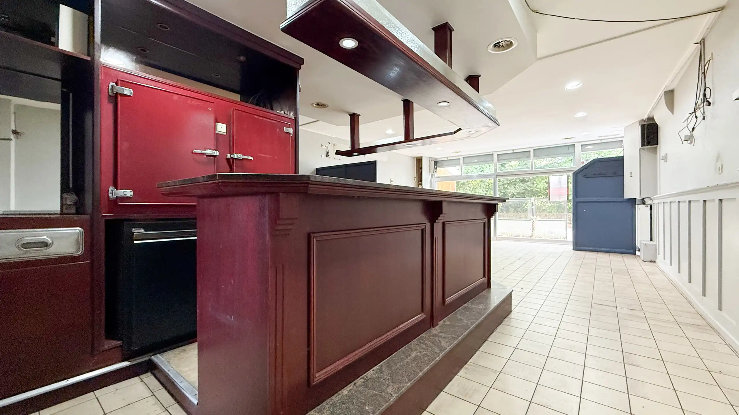 Karaktervol pand met 6 slpkms en renovatiepotentieel in HH ! foto 12